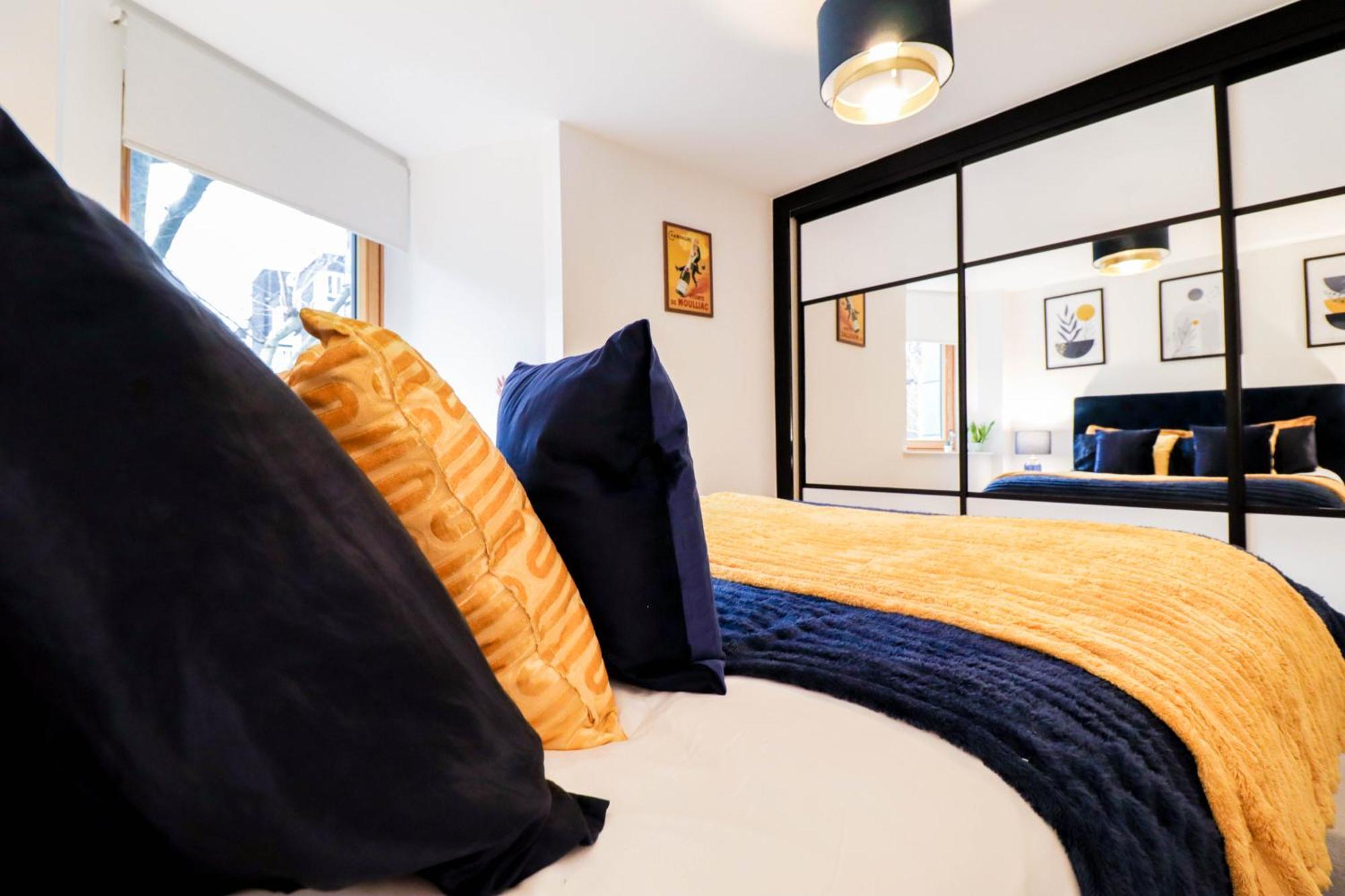 Stunning Bridge Flat With Balcony - Close To Borough Market Appartement