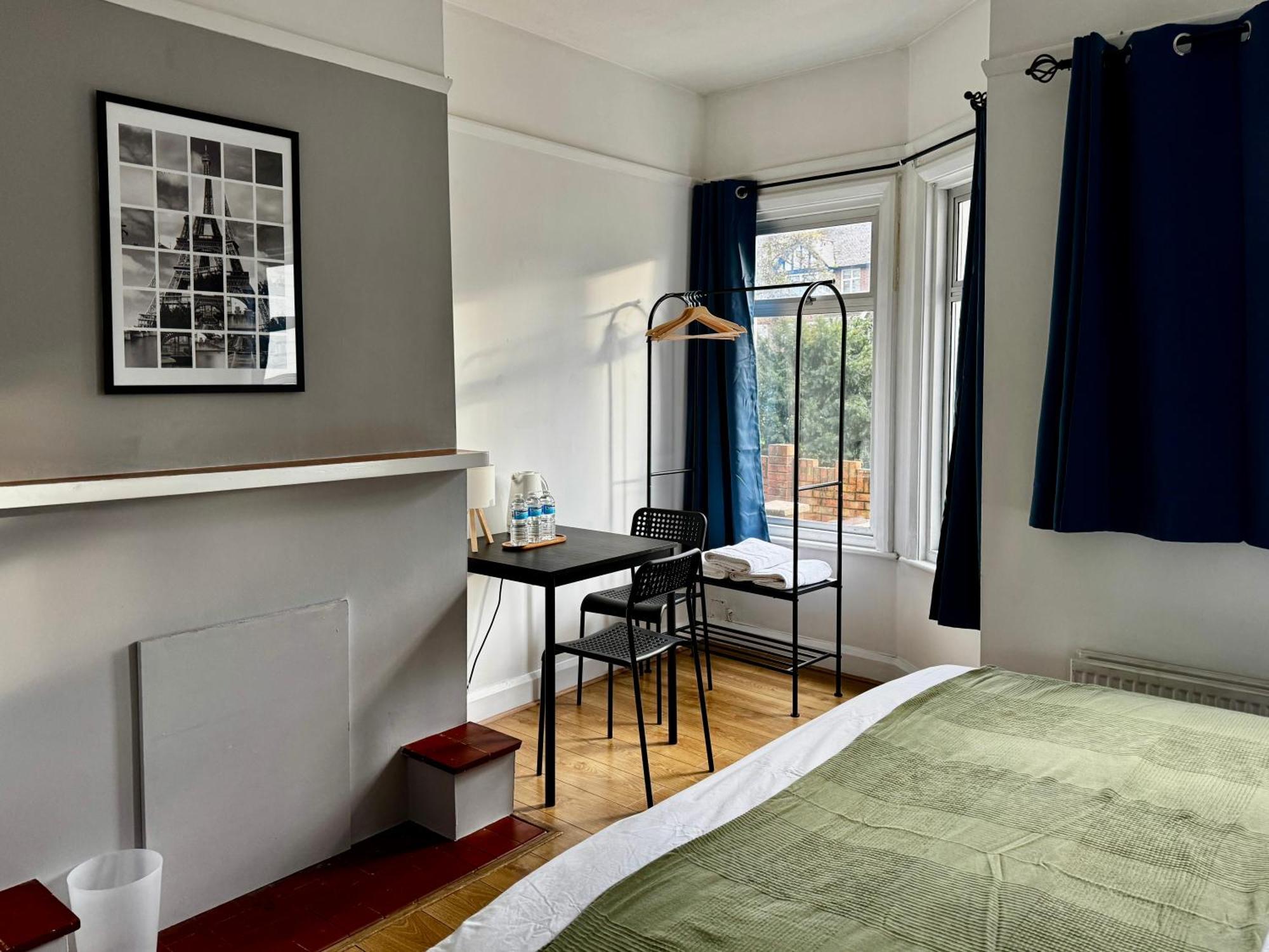 Maberic Housing West Gem Your Connection Londres