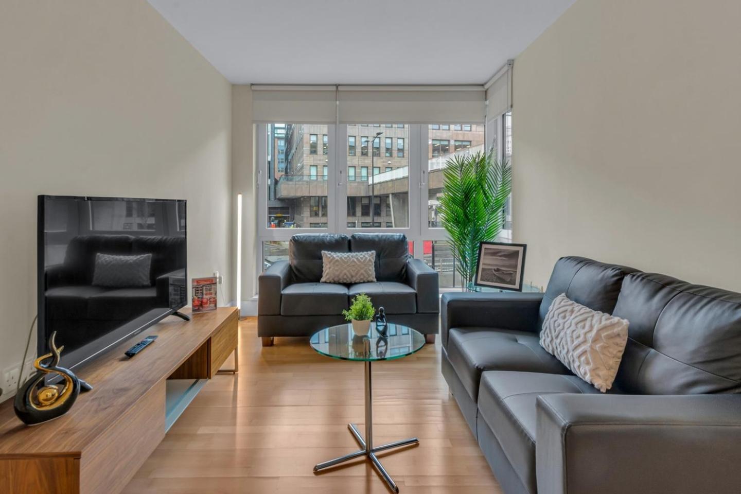 Large 1 Bed Cutty Sark Greenwich Close To Canary Wharf - Perfect For Corporates And Tourists Apartamento *