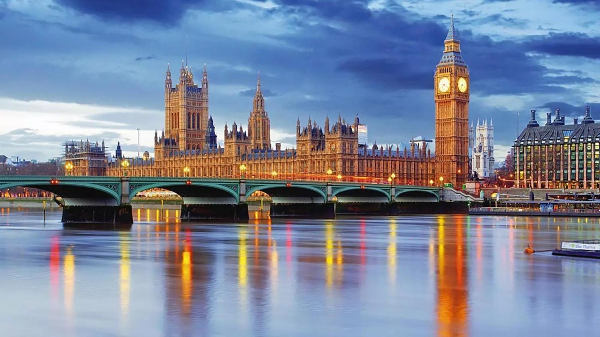 Chic 2-bedroom Flat With Free Wi-fi Few Steps From The Oval Apartment *