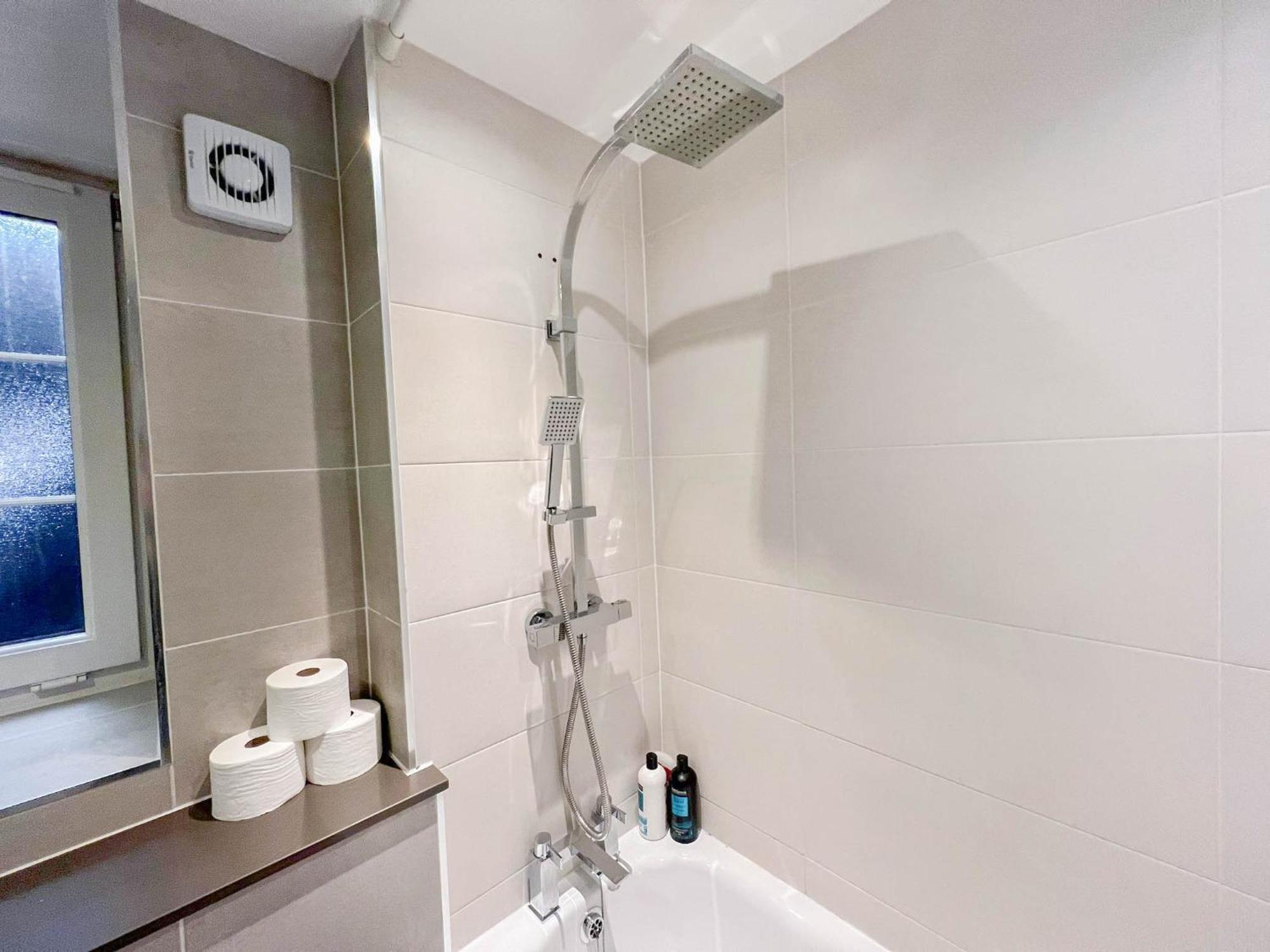 Chic 2-bedroom Flat With Free Wi-fi Few Steps From The Oval Apartamento *