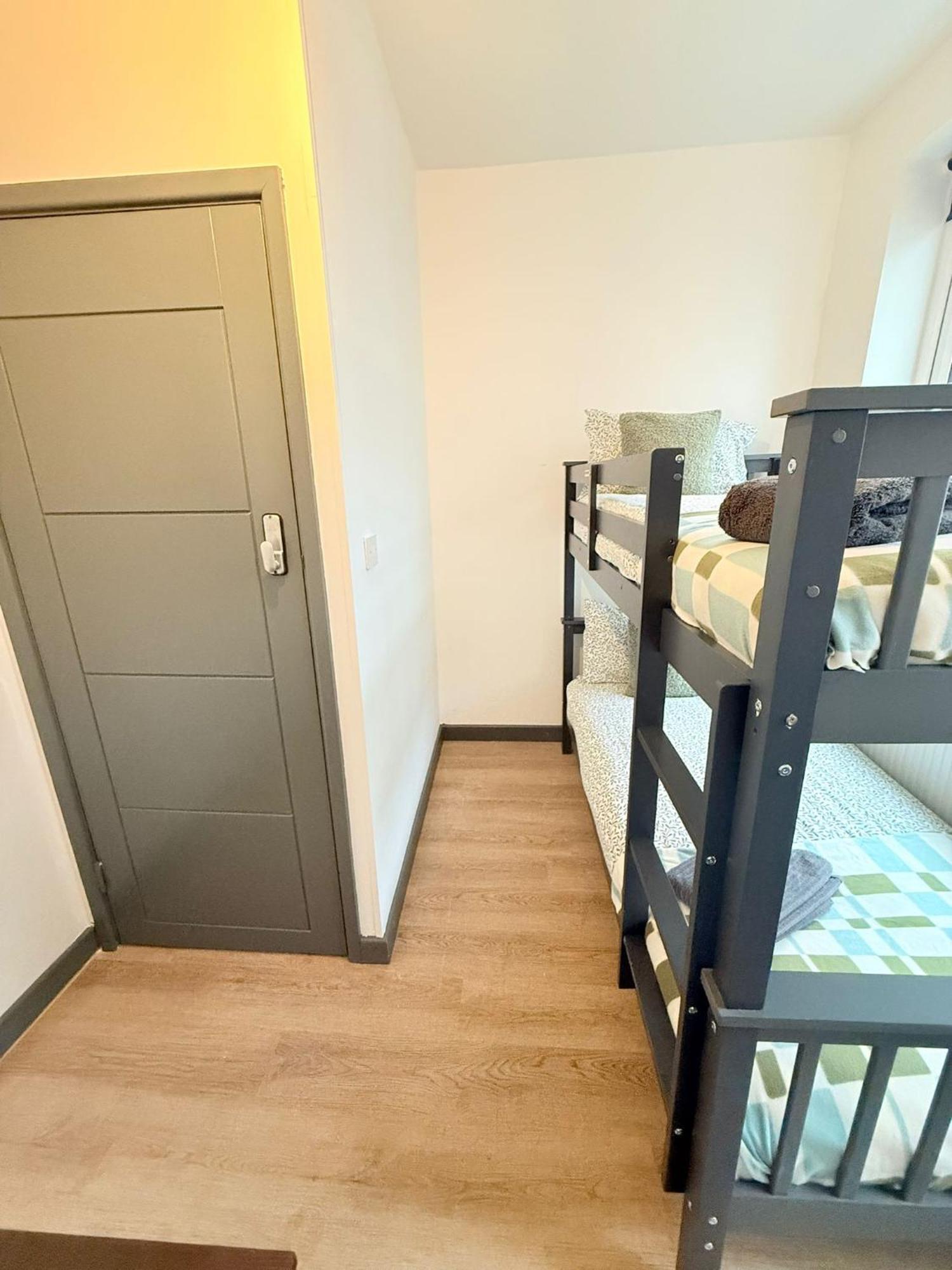 Cozy Guest Two Bedroom Flat * Londres