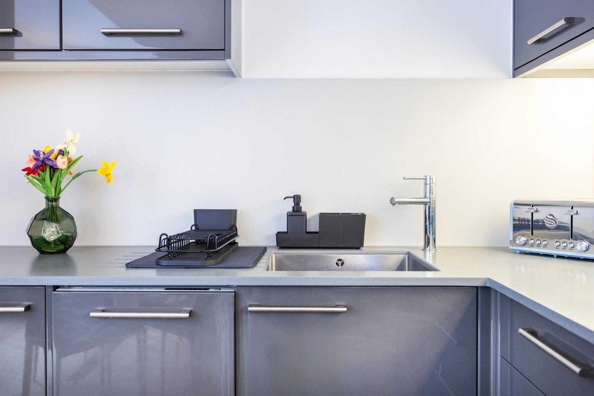 Appartement 2 Bed 2 Bath Deluxe Flat In Kensington