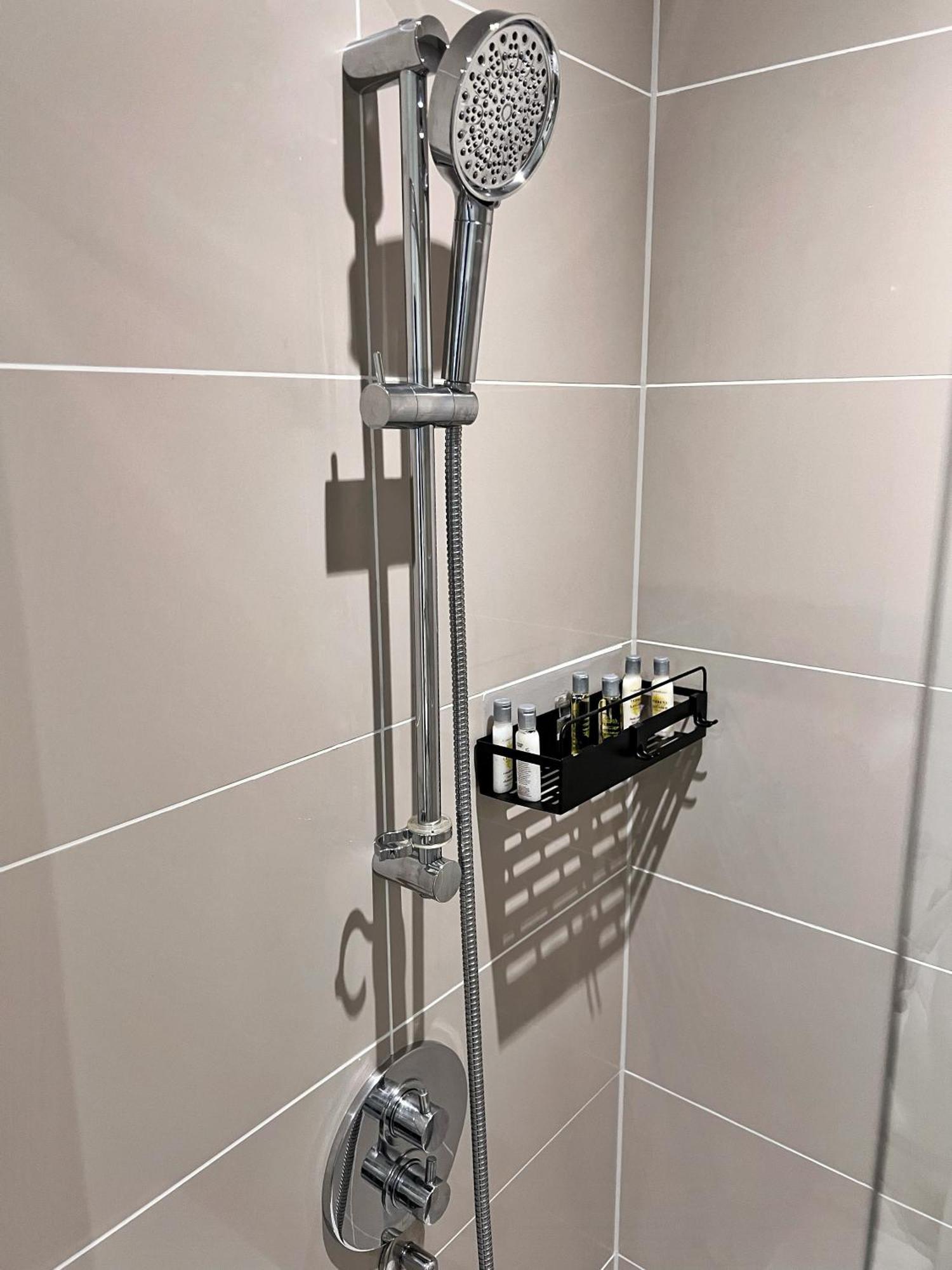 Appartement Luxury Modern 2 Bed 2 Bath