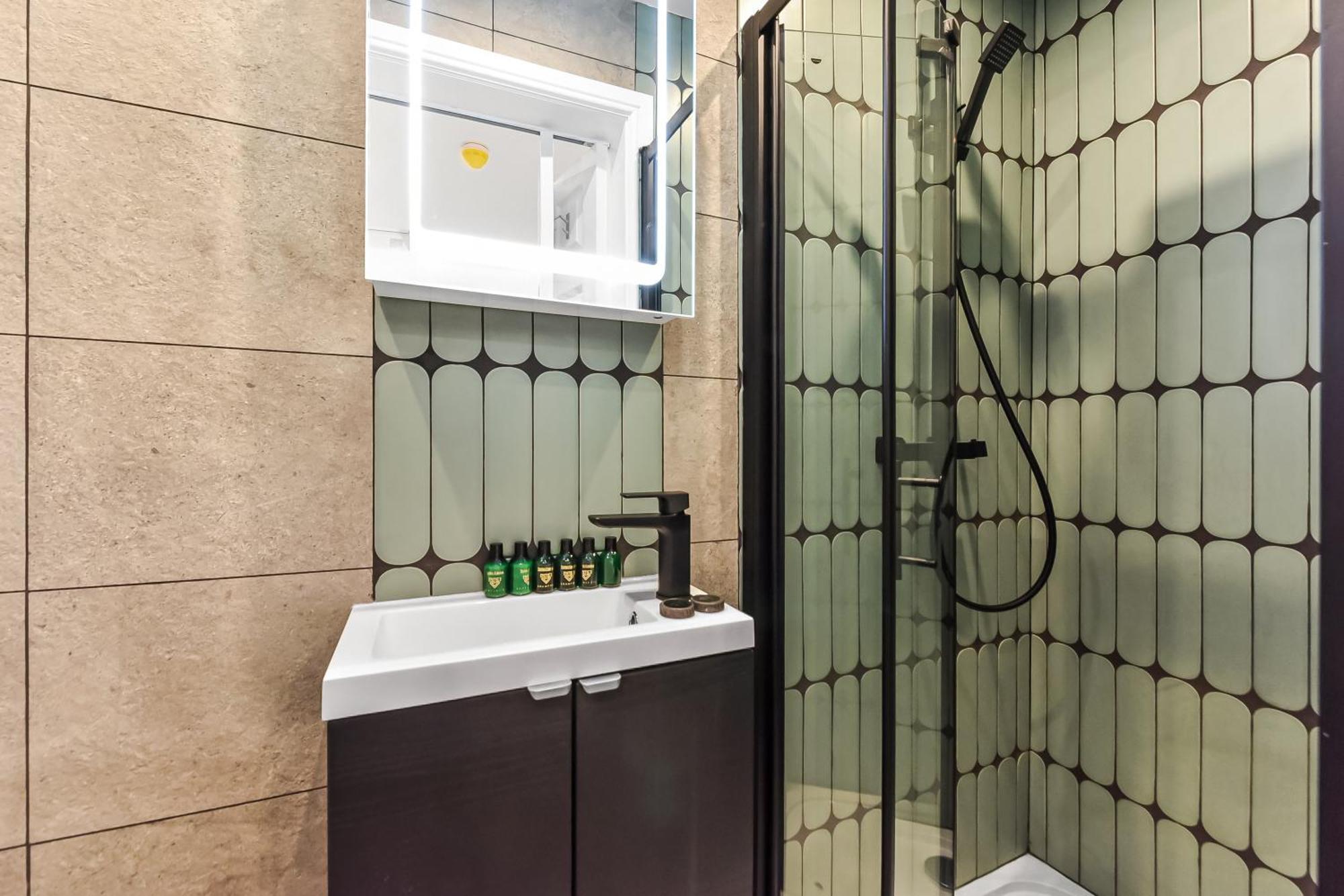 Experience In A Unique & Vibrant Appartement *
