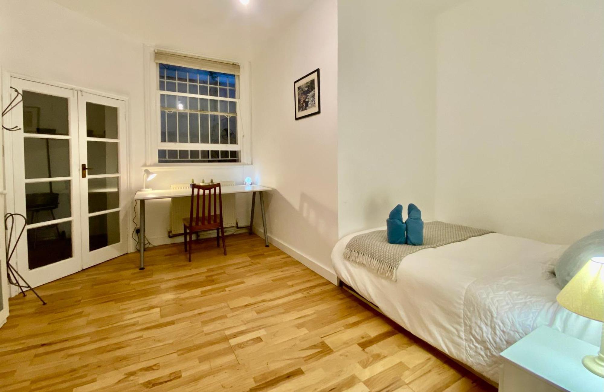 Spacious In Earls Court Apartamento *
