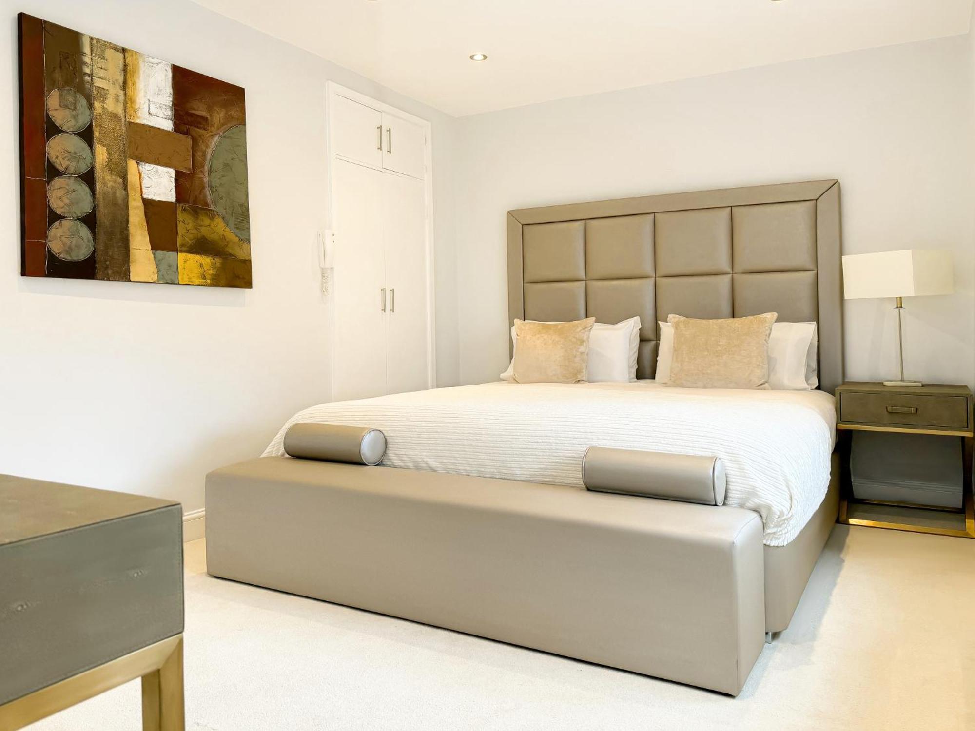 Opulent Mayfair 2 Bedroom House With Rooftop By Hyde Park