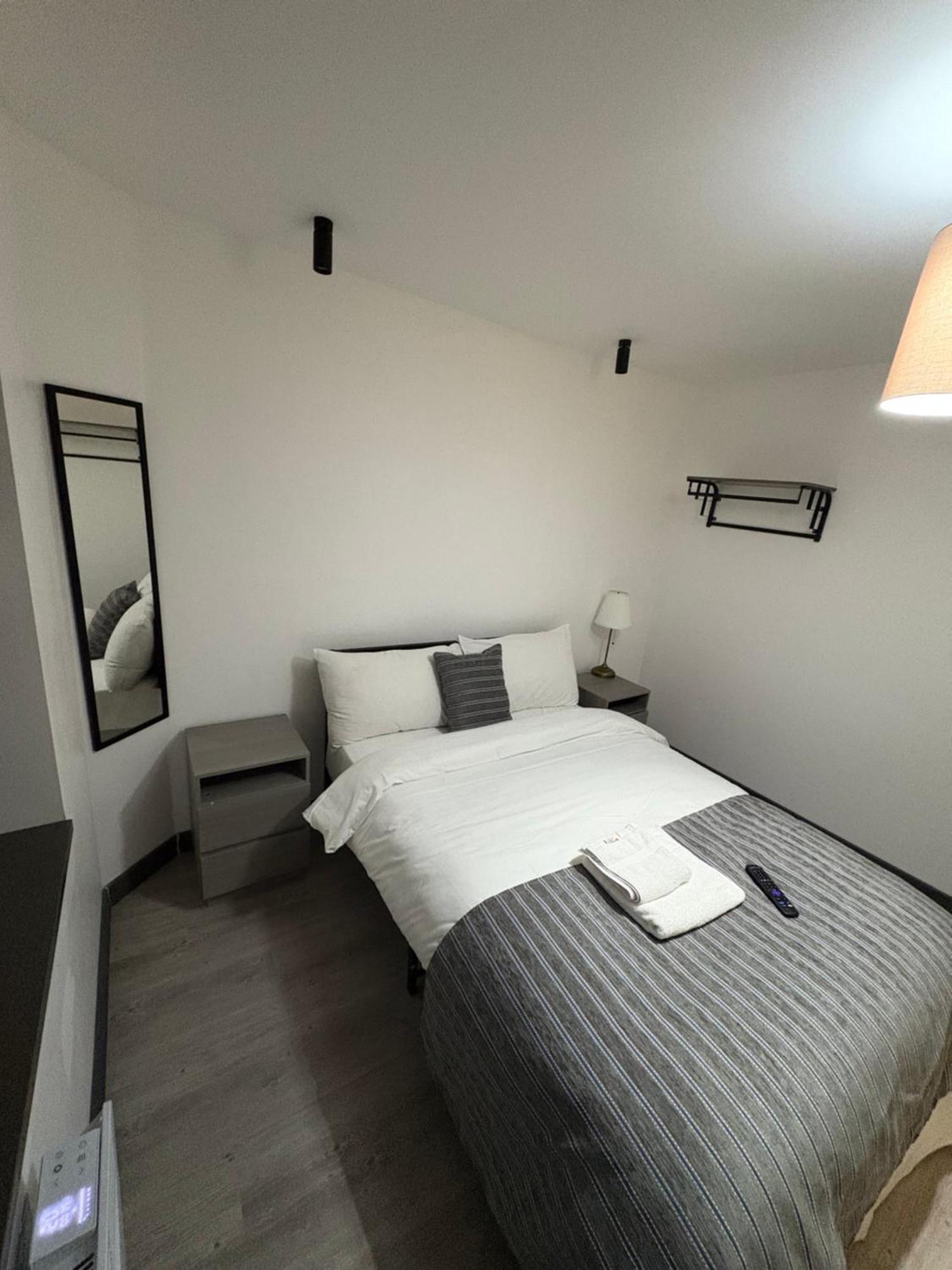 Gasthof New! Grove London