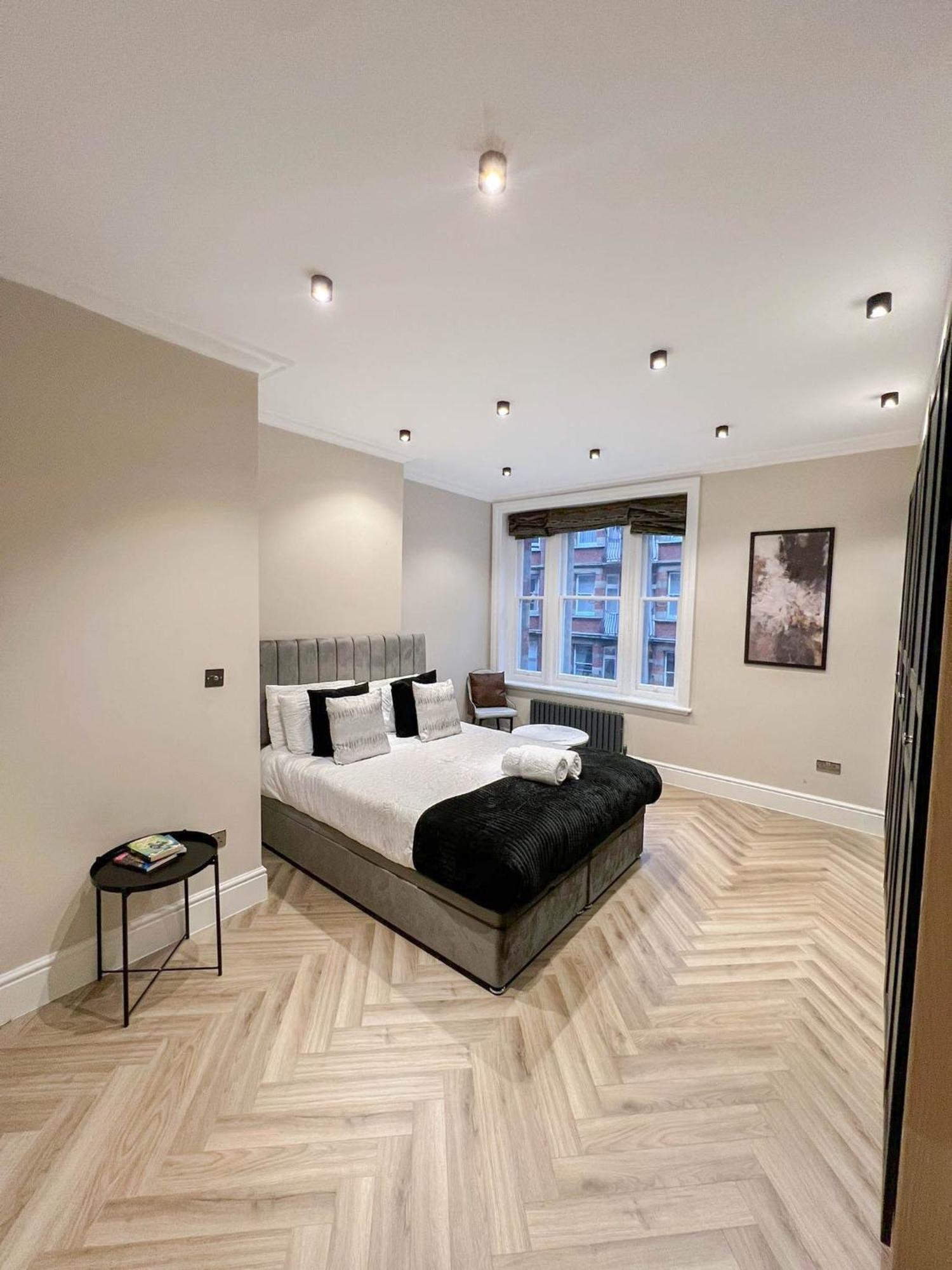 Grandeur 4-bedroom In Baker St Near Regent's Park Apartamento Londres