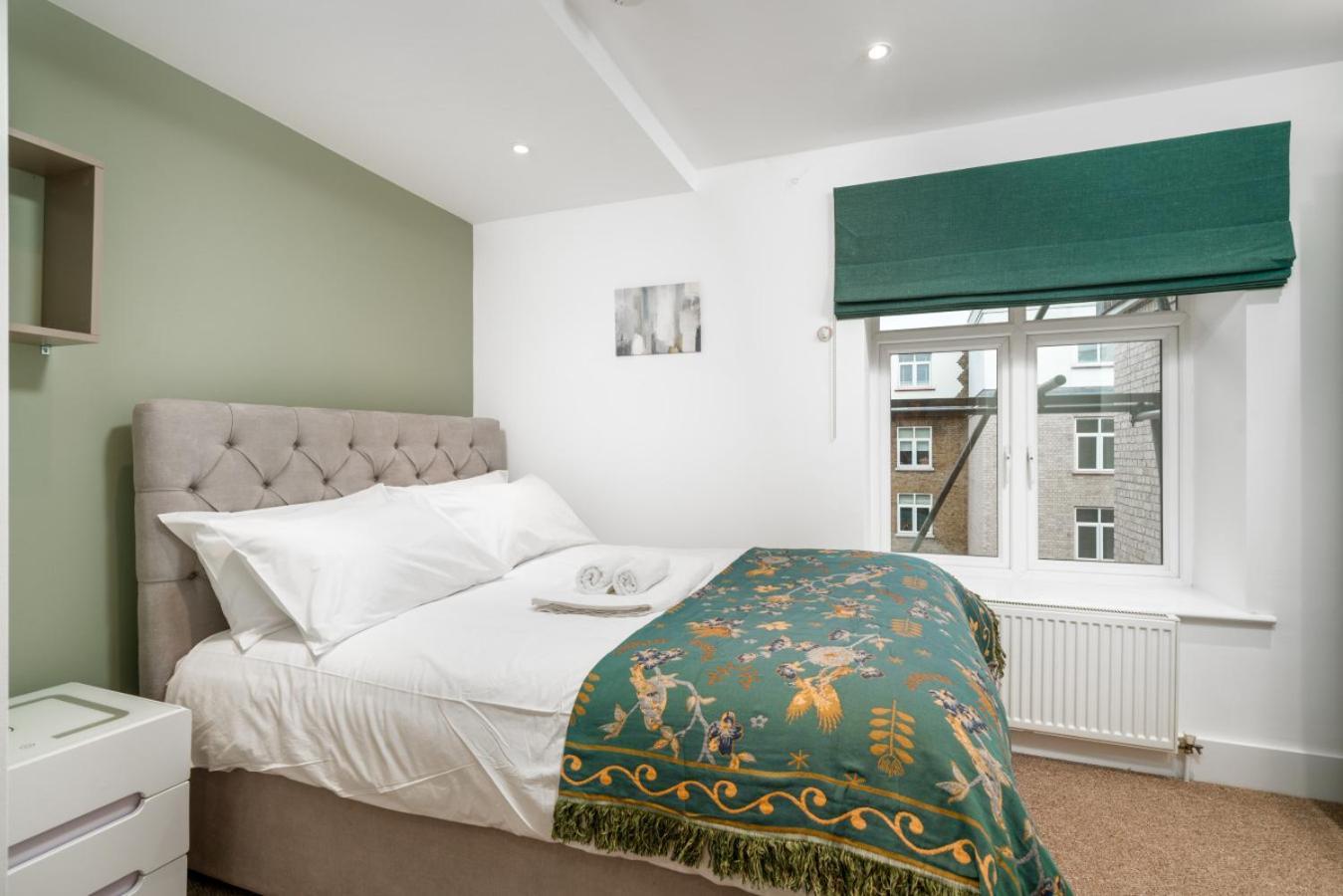 Stunning 3 Bedroom Flat, With Parking, Sleeps Six, Near Greenwich Park Apartamento