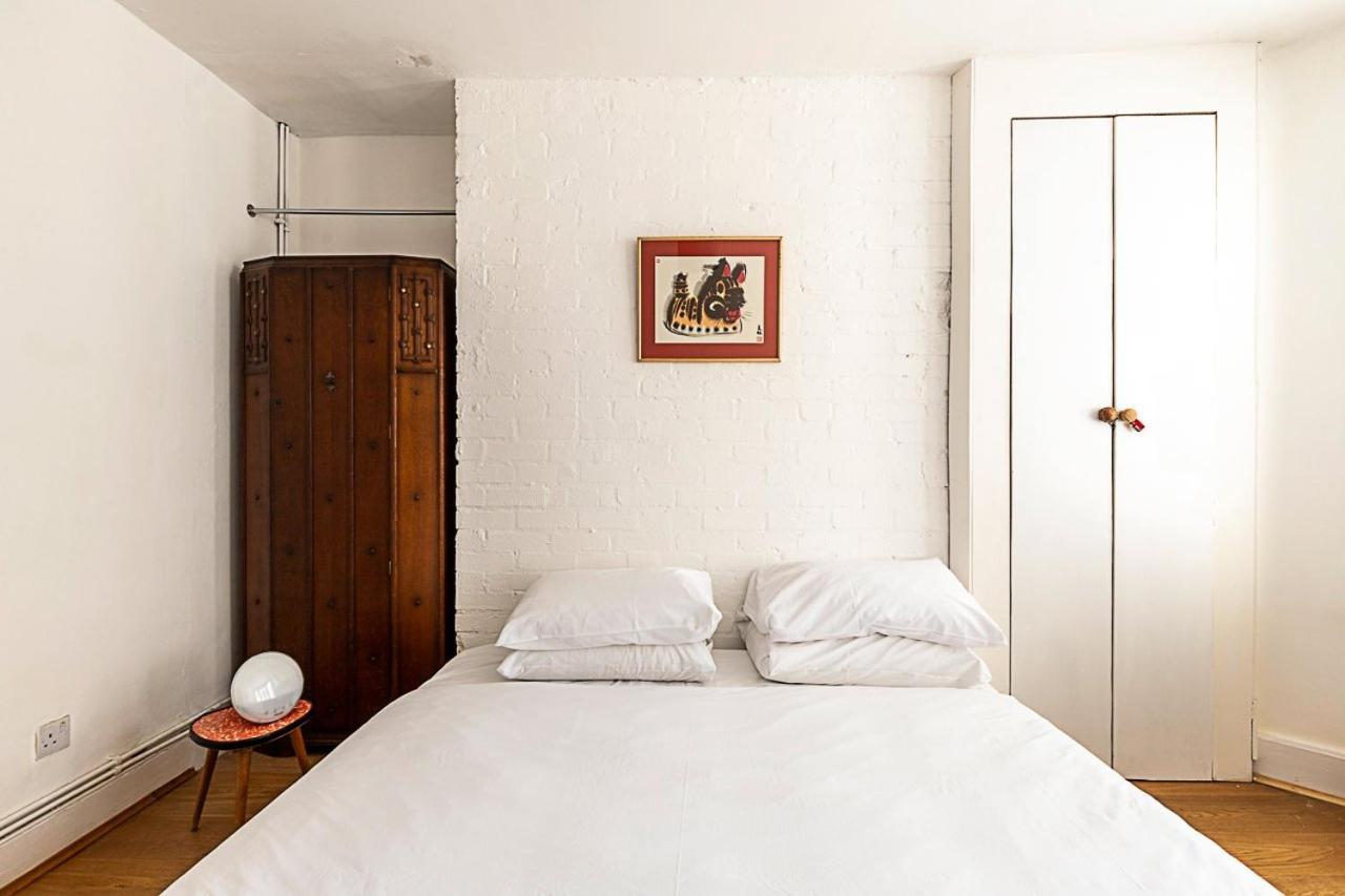 Appartement Retro Charm And Modern Comforts