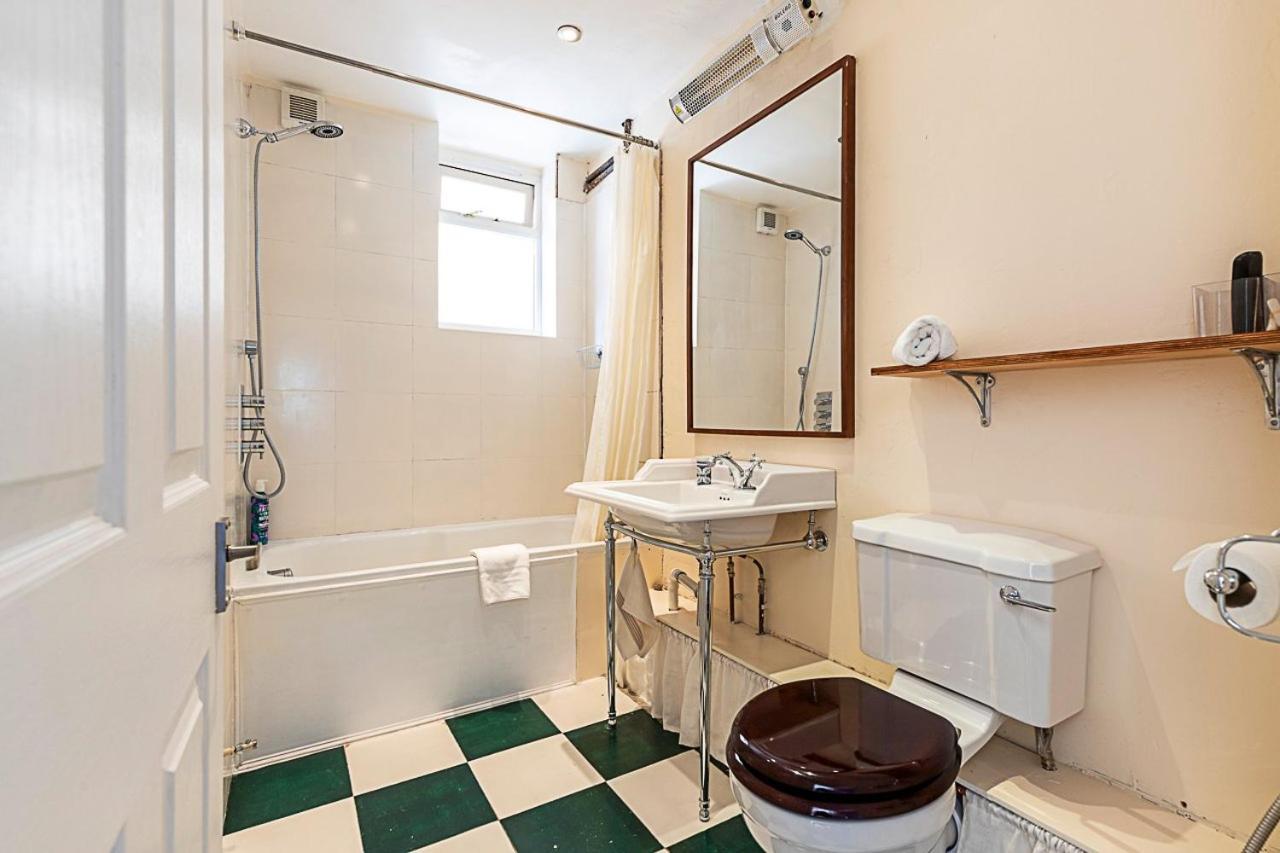 Appartement Retro Charm And Modern Comforts Londres