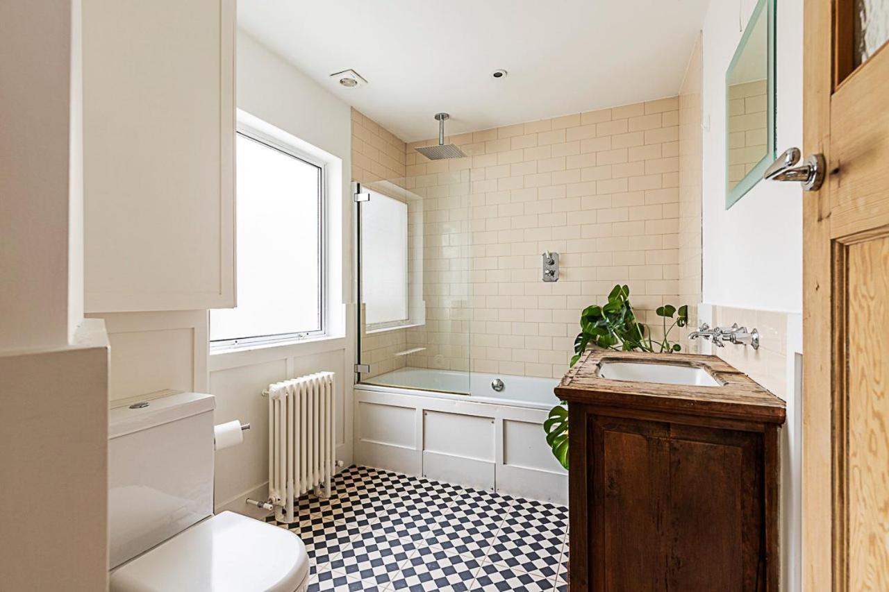 Apartamento Stylish Chiswick With A Private Terrace Londres