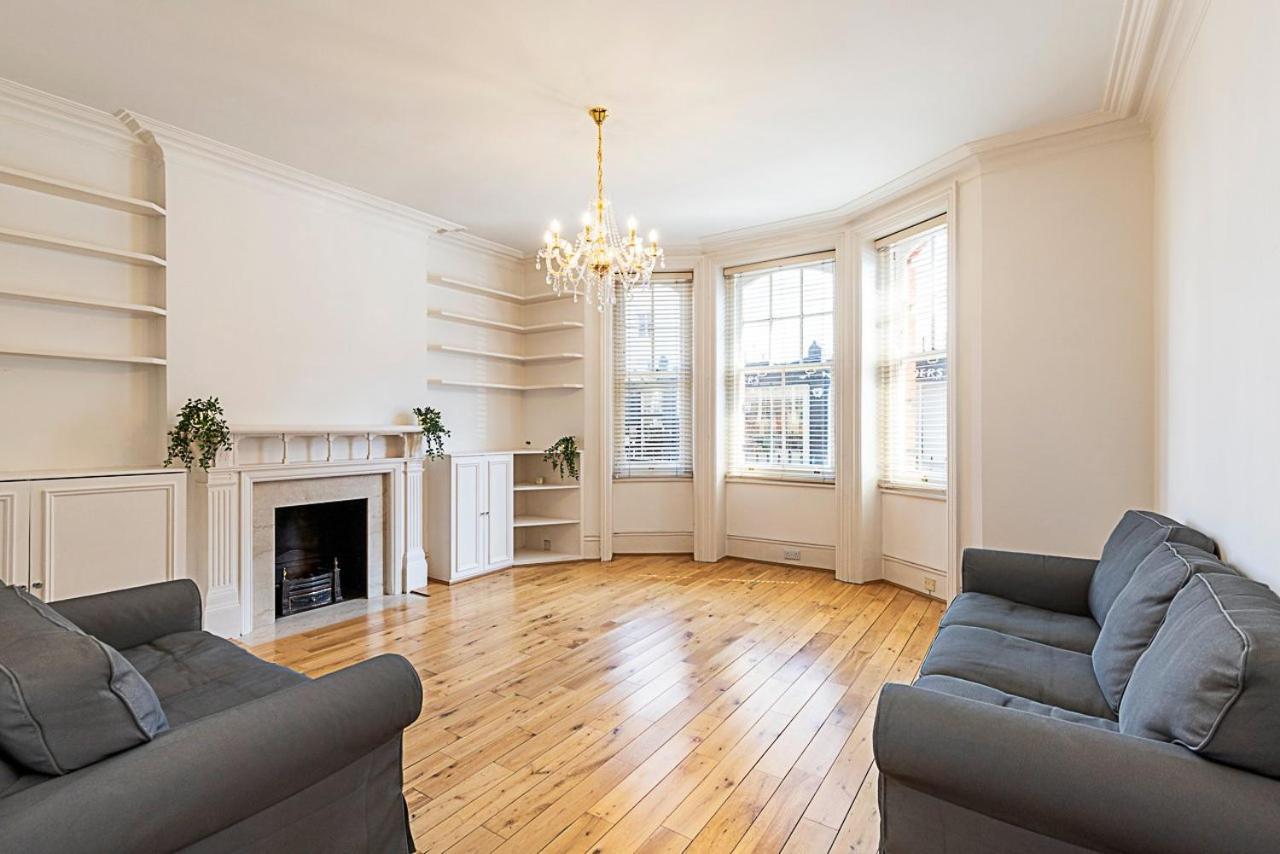 Apartment Kensington Tranquility Elegant Two-bed Retreat London