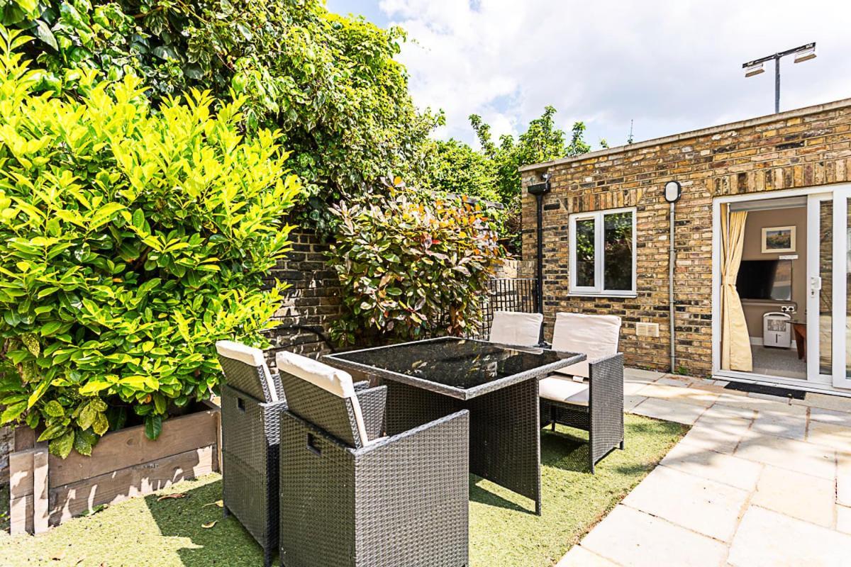 Charming Garden Studio Appartement *