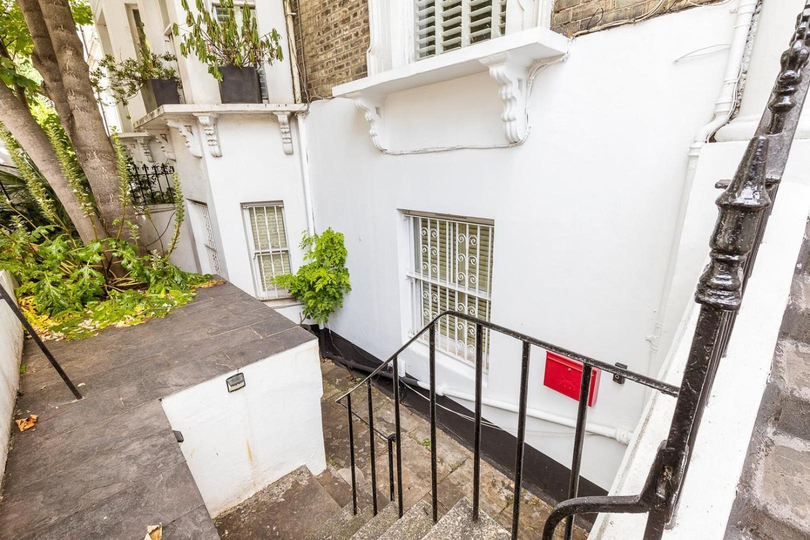 Elegant Two Bedroom Flat In Redcliffe Gardens Appartement *
