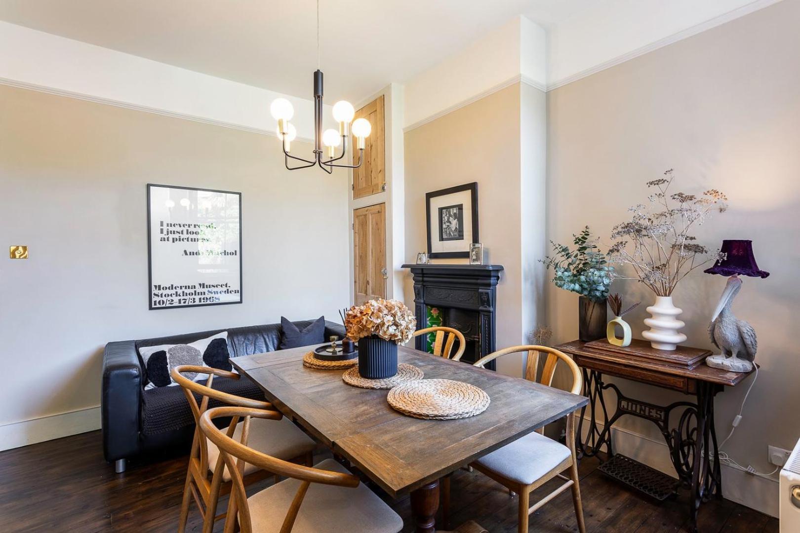 Tooting's Charming Victorian Garden Hideaway Hébergement de vacances Londres