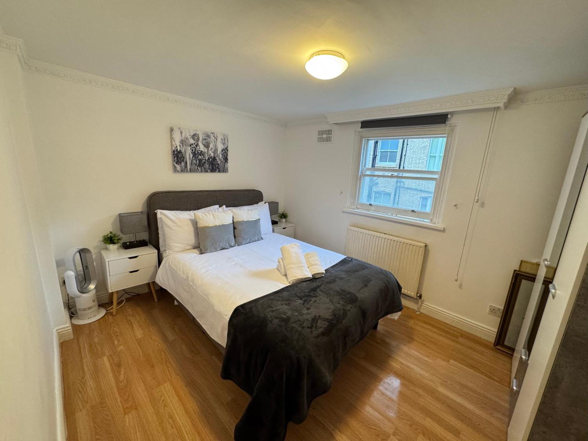 Charming And Affordable Flat For 4 People In Baker Street Zone 1 With Breakfast Apartamento Londres