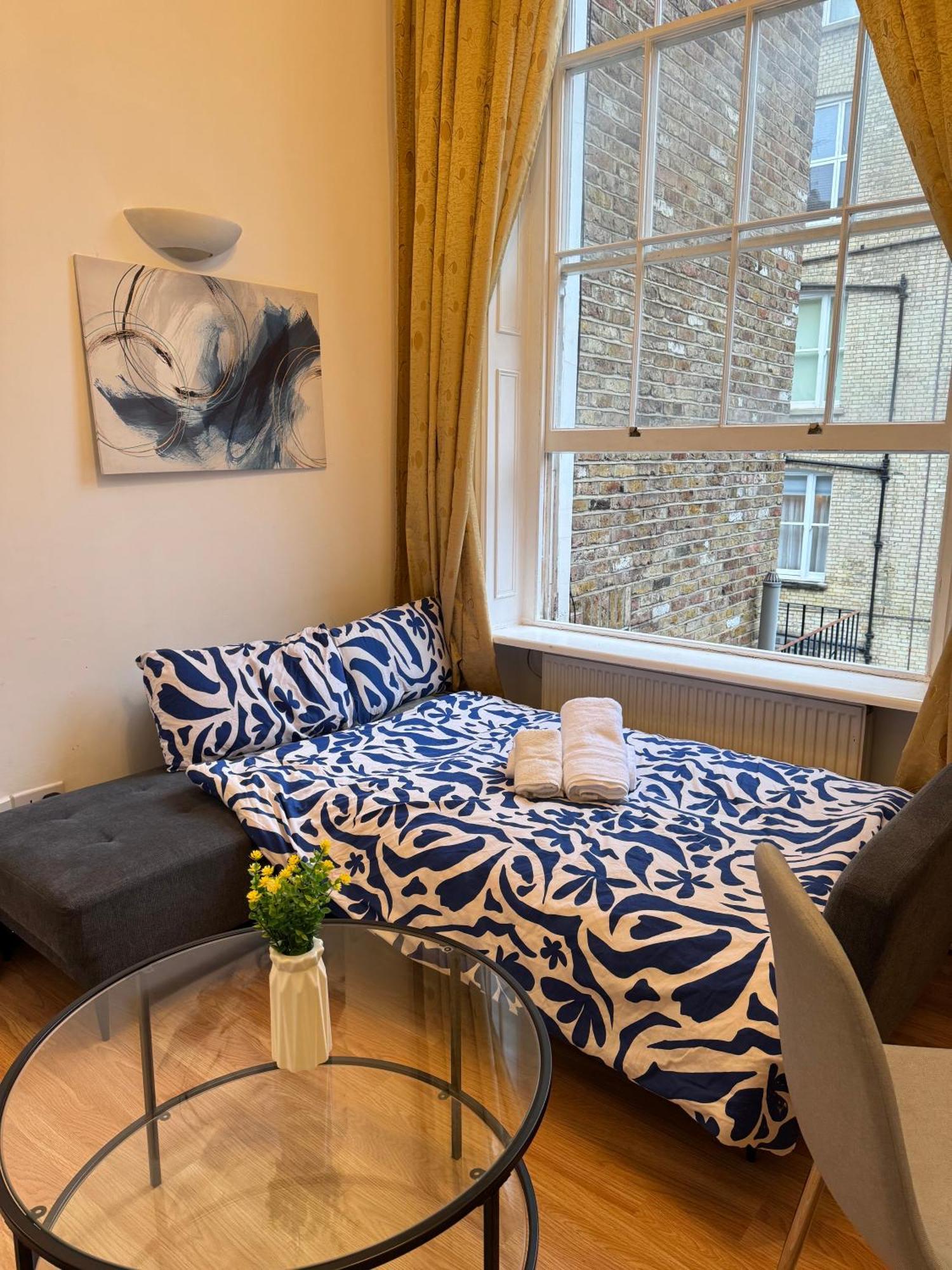 Charming And Affordable Flat For 4 People In Baker Street Zone 1 With Breakfast Apartamento *