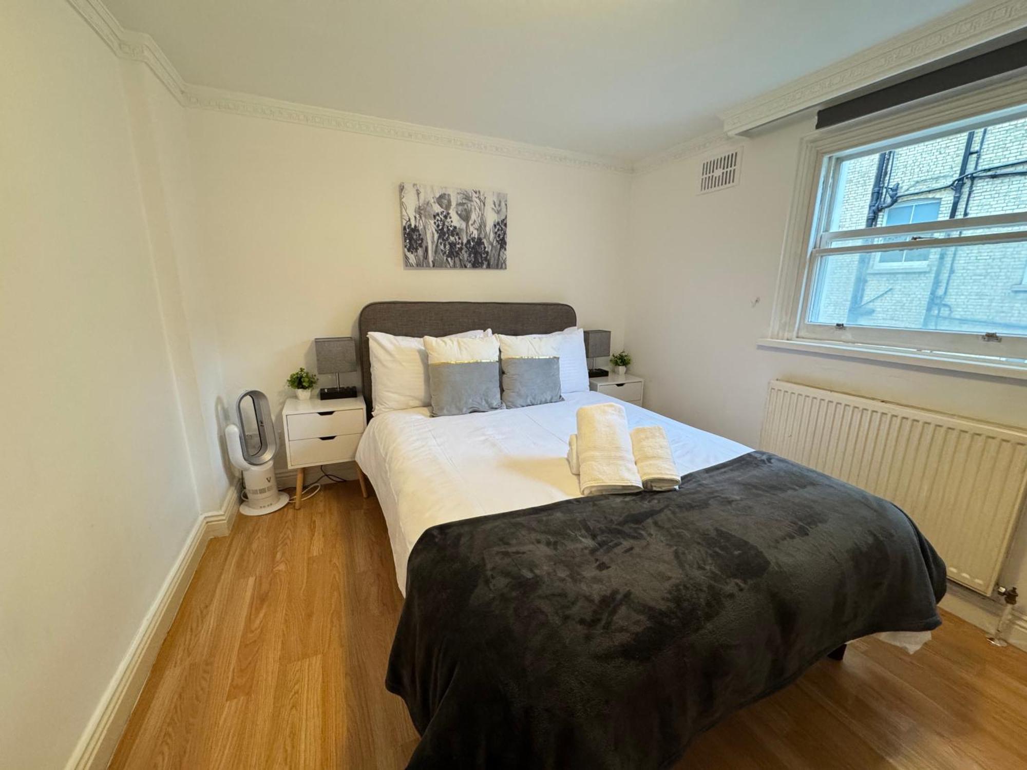 Charming And Affordable Flat For 4 People In Baker Street Zone 1 With Breakfast Apartamento *