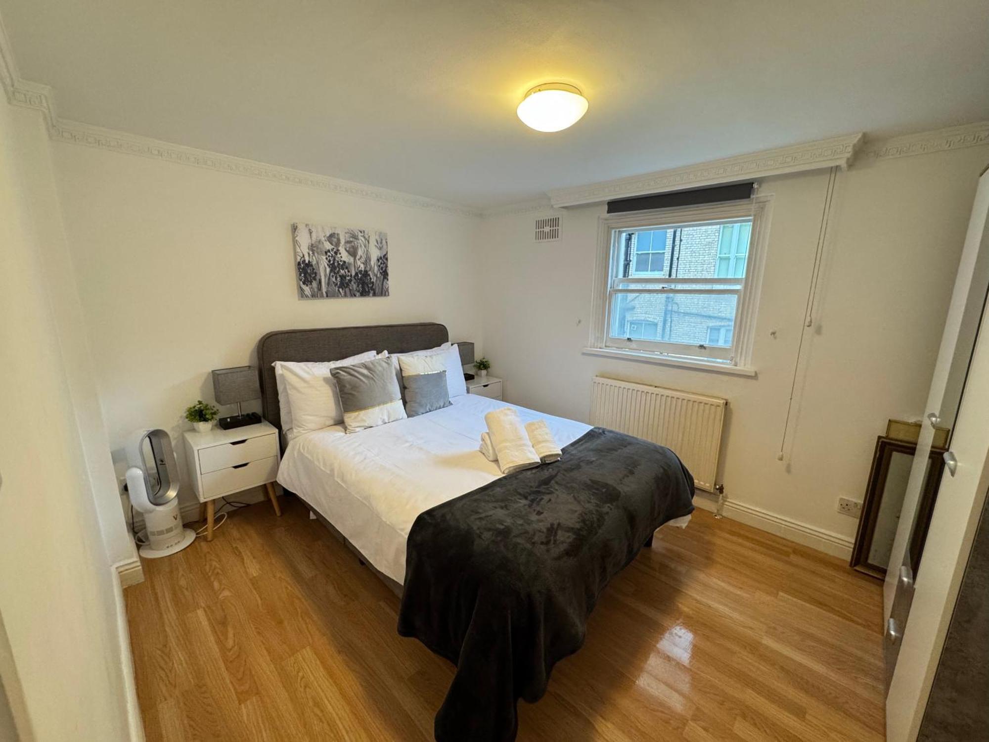 Charming And Affordable Flat For 4 People In Baker Street Zone 1 With Breakfast * Londres