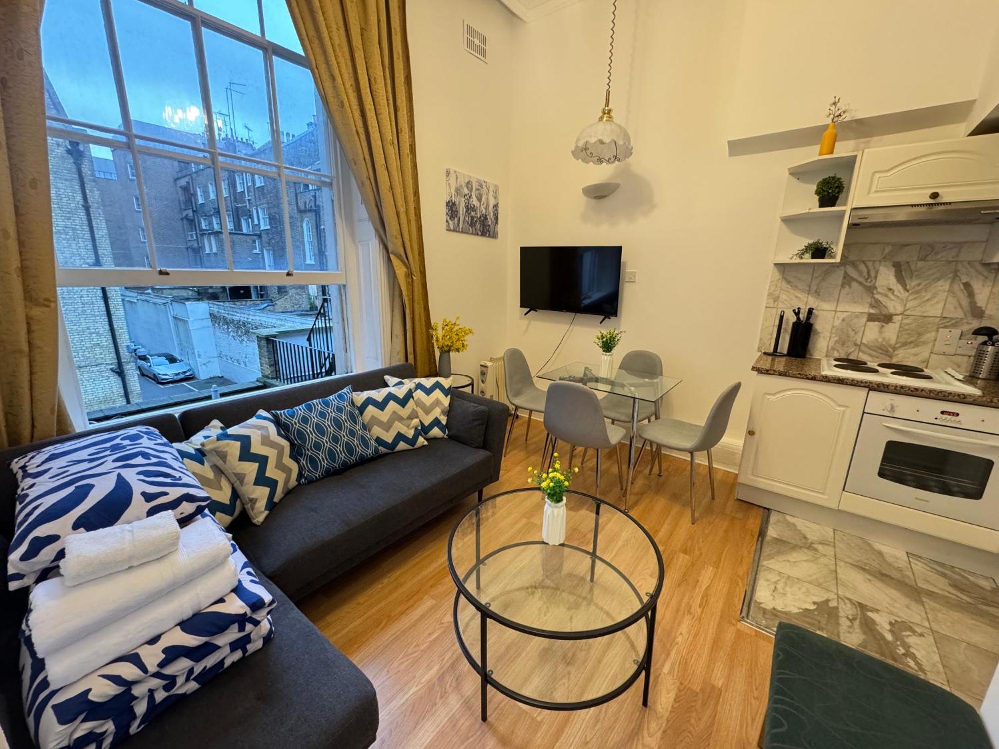 Charming And Affordable Flat For 4 People In Baker Street Zone 1 With Breakfast Apartamento *