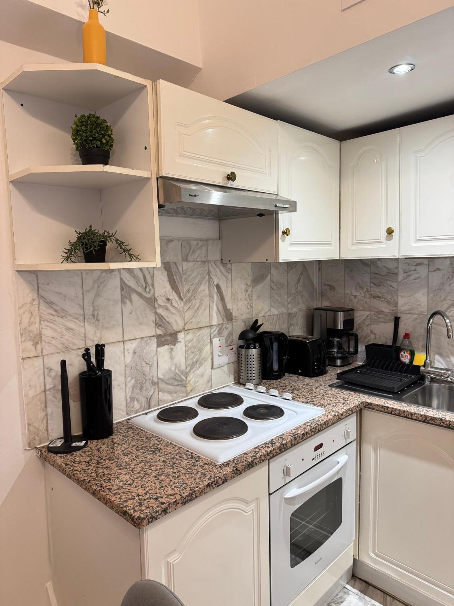 Apartamento Charming And Affordable Flat For 4 People In Baker Street Zone 1 With Breakfast Londres