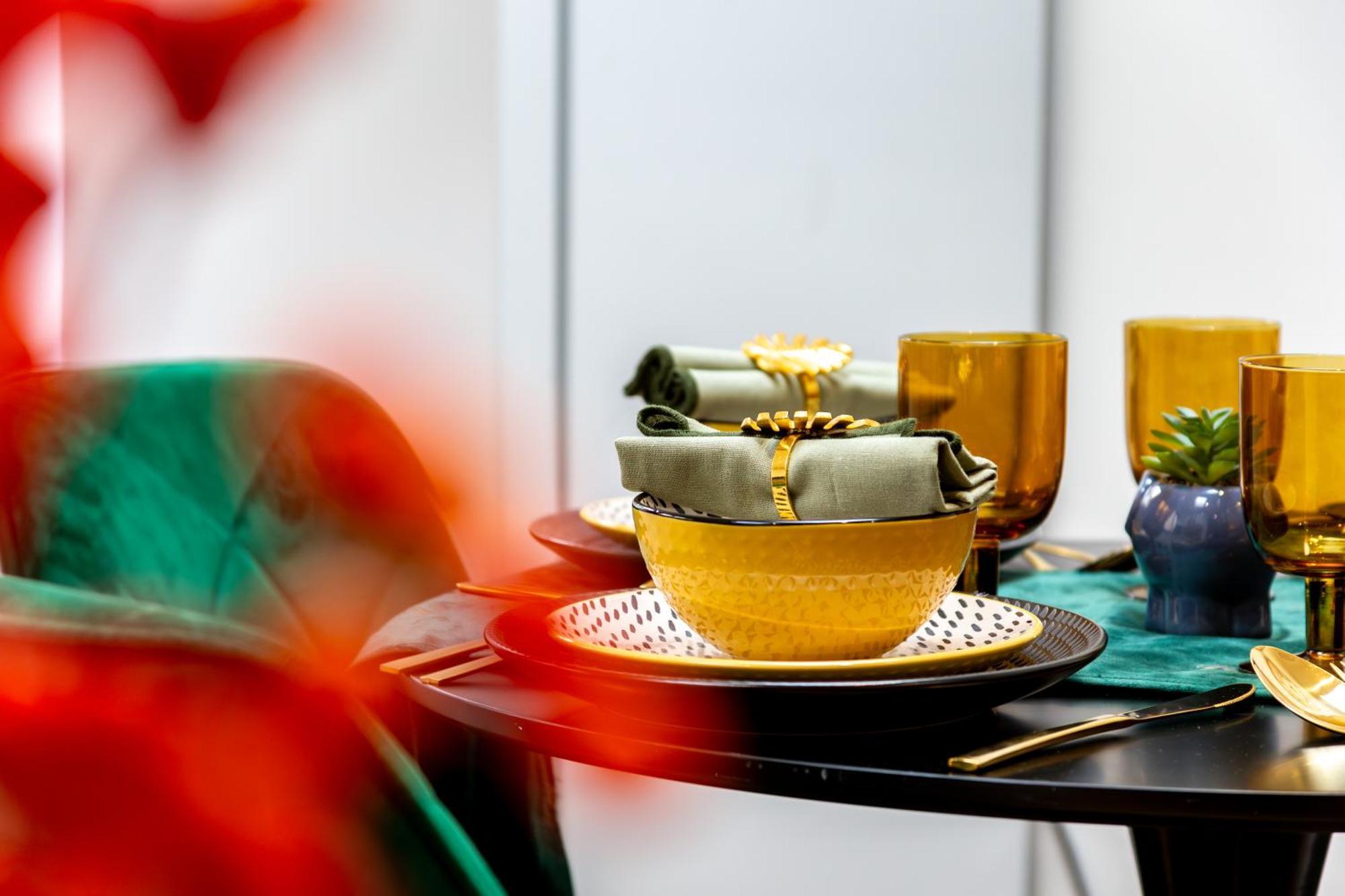 Appartement Stylish 2 Bedroom Haven In Zone 2-15 Mins To Central London- Garden & Parking Available! 5 Beds-Sleeps 6 People- Instant Book & Self Check-In! Save 20 Percent On Stays Of 7 Nights Or More !