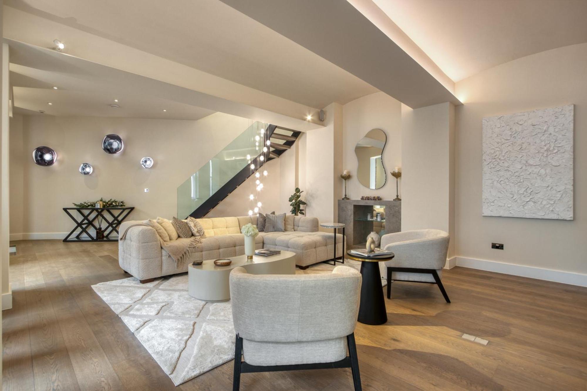Historic Cubitt 3bd 3ba Gem W Steam Villa *