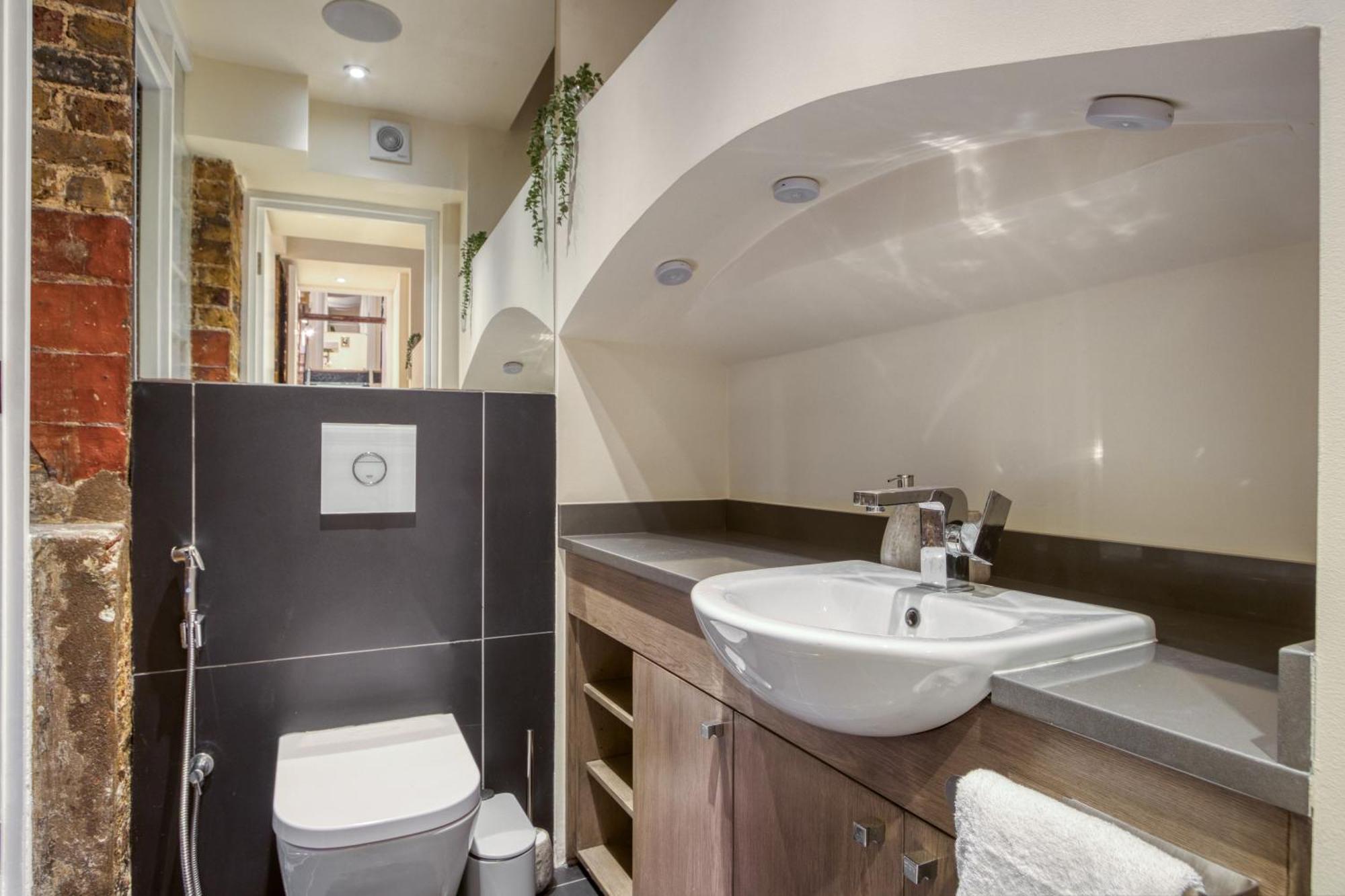 Historic Cubitt 3bd 3ba Gem W Steam *