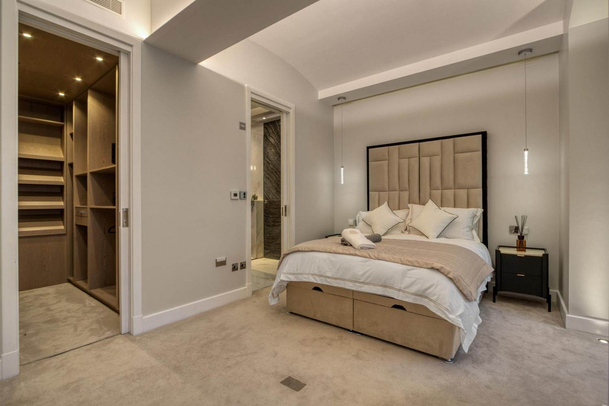 Villa Historic Cubitt 3bd 3ba Gem W Steam *