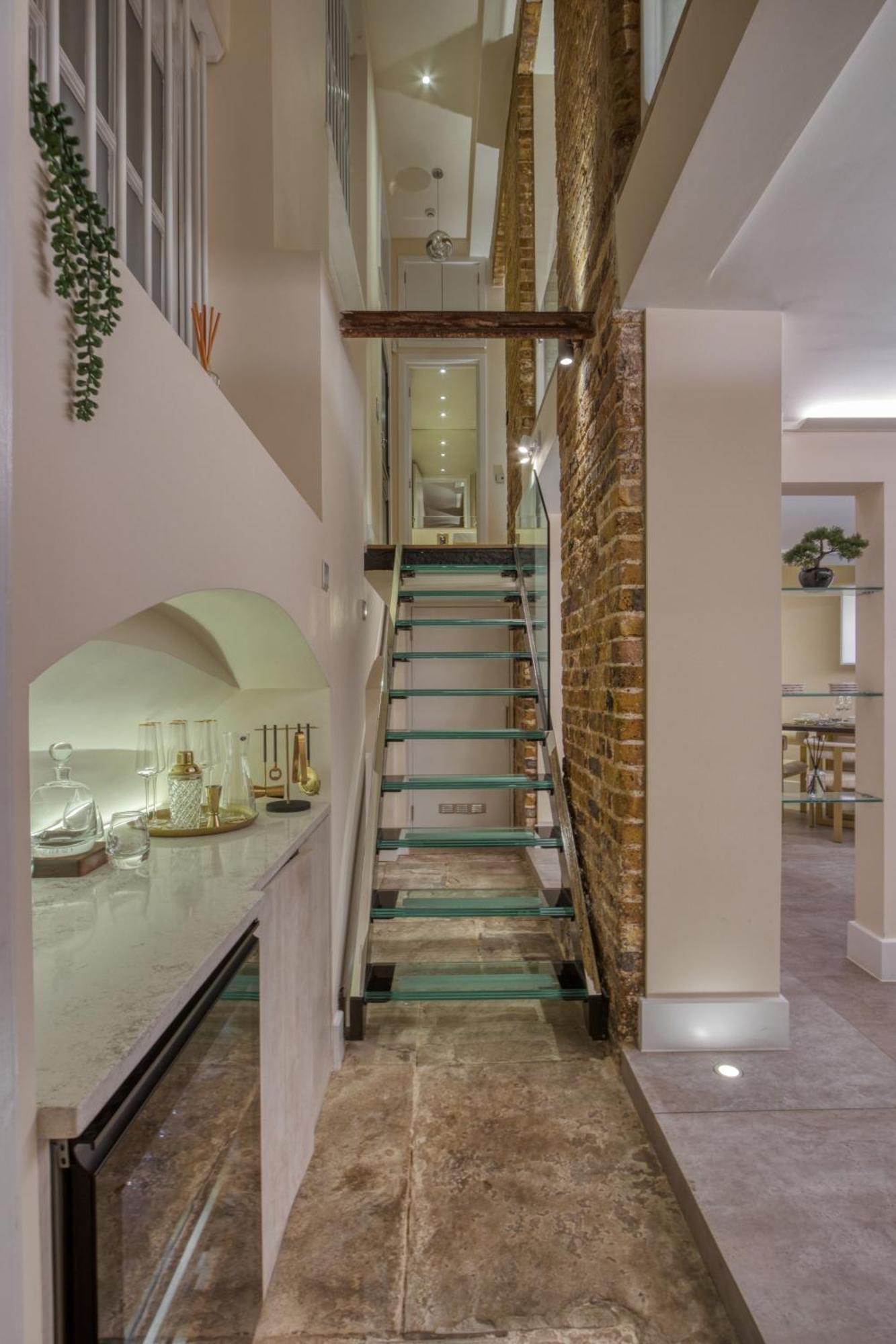 Villa Historic Cubitt 3bd 3ba Gem W Steam