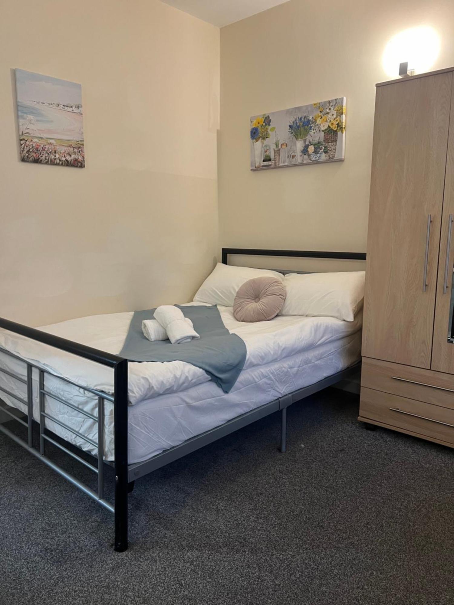 Fabulous Garden Flat Near Kings Cross St Pancras * Londen
