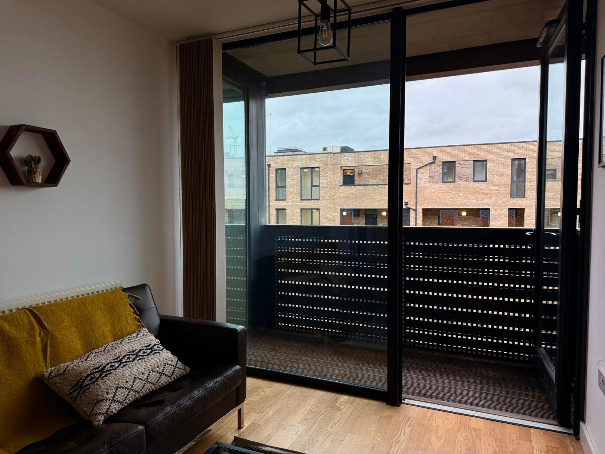 Modern 1 Bed Flat In 7 Mins Walk To Elephant And Castle Tube Station Appartement *