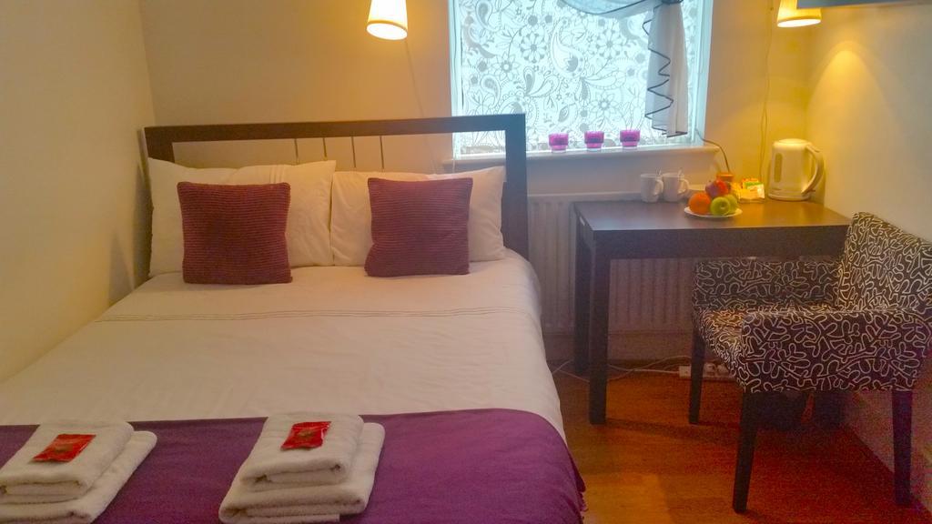 London-big Bed