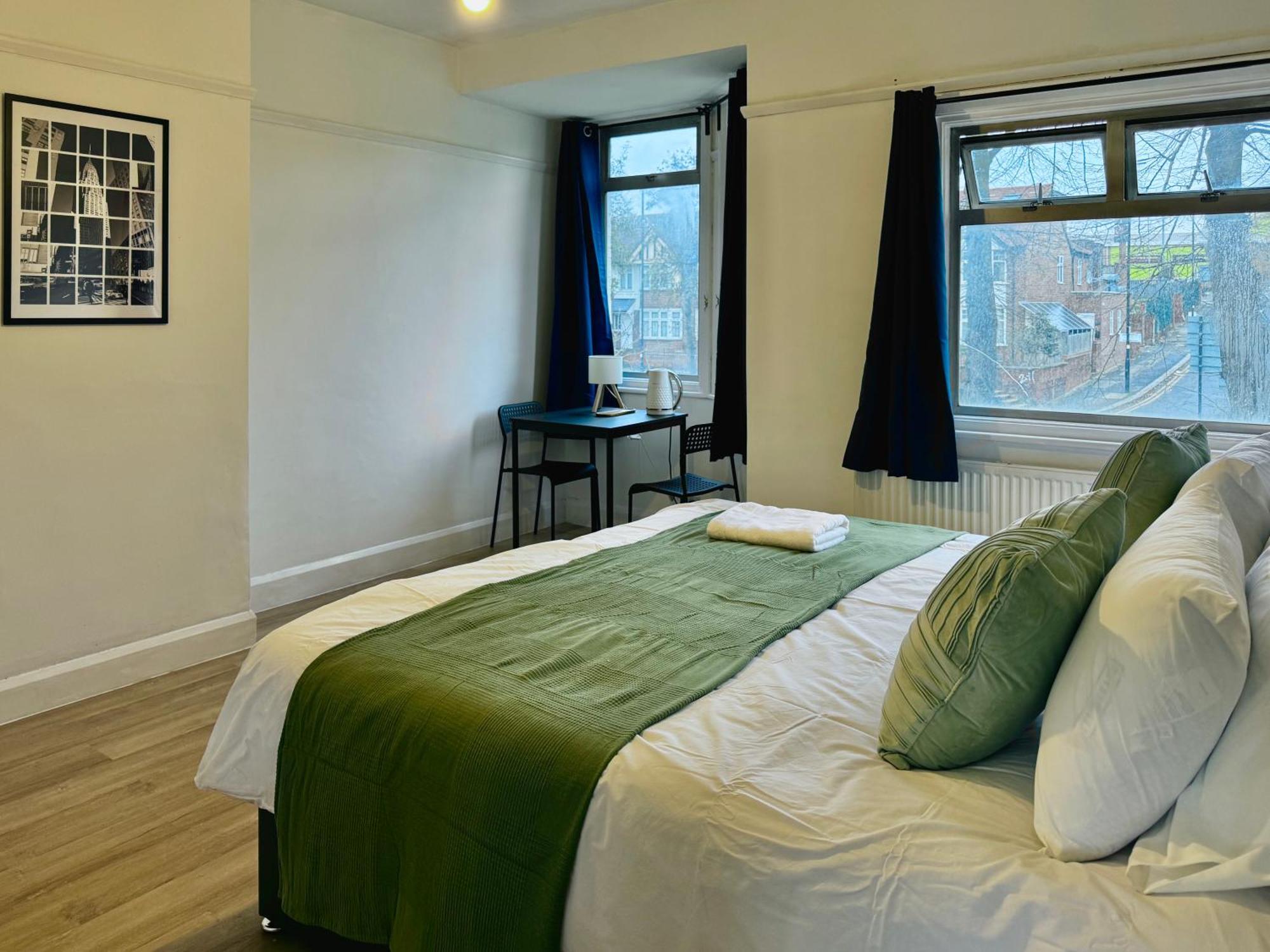 Maberic Housing West Gem Your Connection Londres
