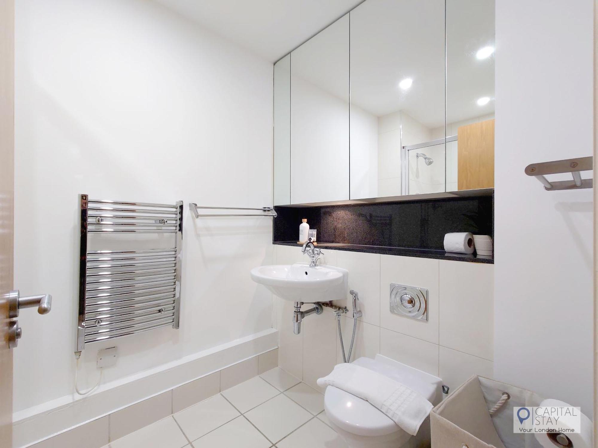 Appartement 3 Bed Serviced In Battersea - River Views Londres