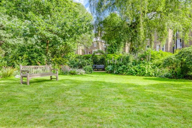 & Charming 2-3 Bed In Kensington, 2 Minutes To Tube, Piccadilly & District Lines, Stunning Garden Views *