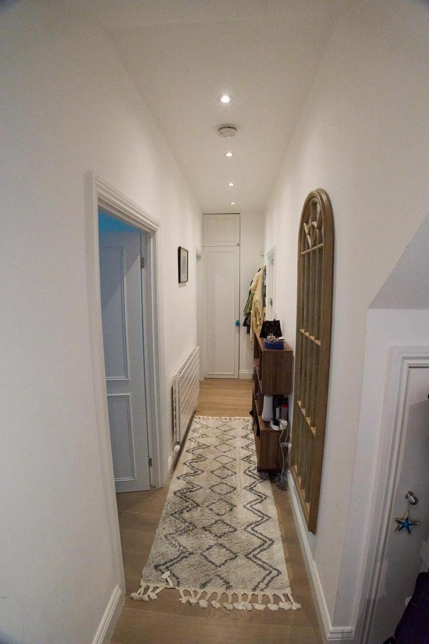 Bright Cozy Garden Retreat W Fast Wifi & 5min To Tube Subway Metro & Close To Park & Street Parking P4p Appartement Londres
