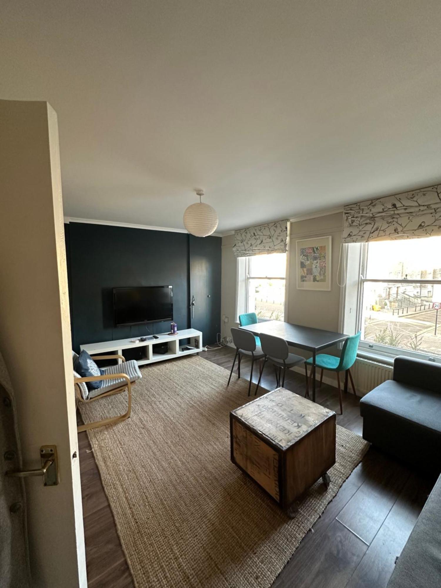 3 Bed Flat In The Heart Of Londres