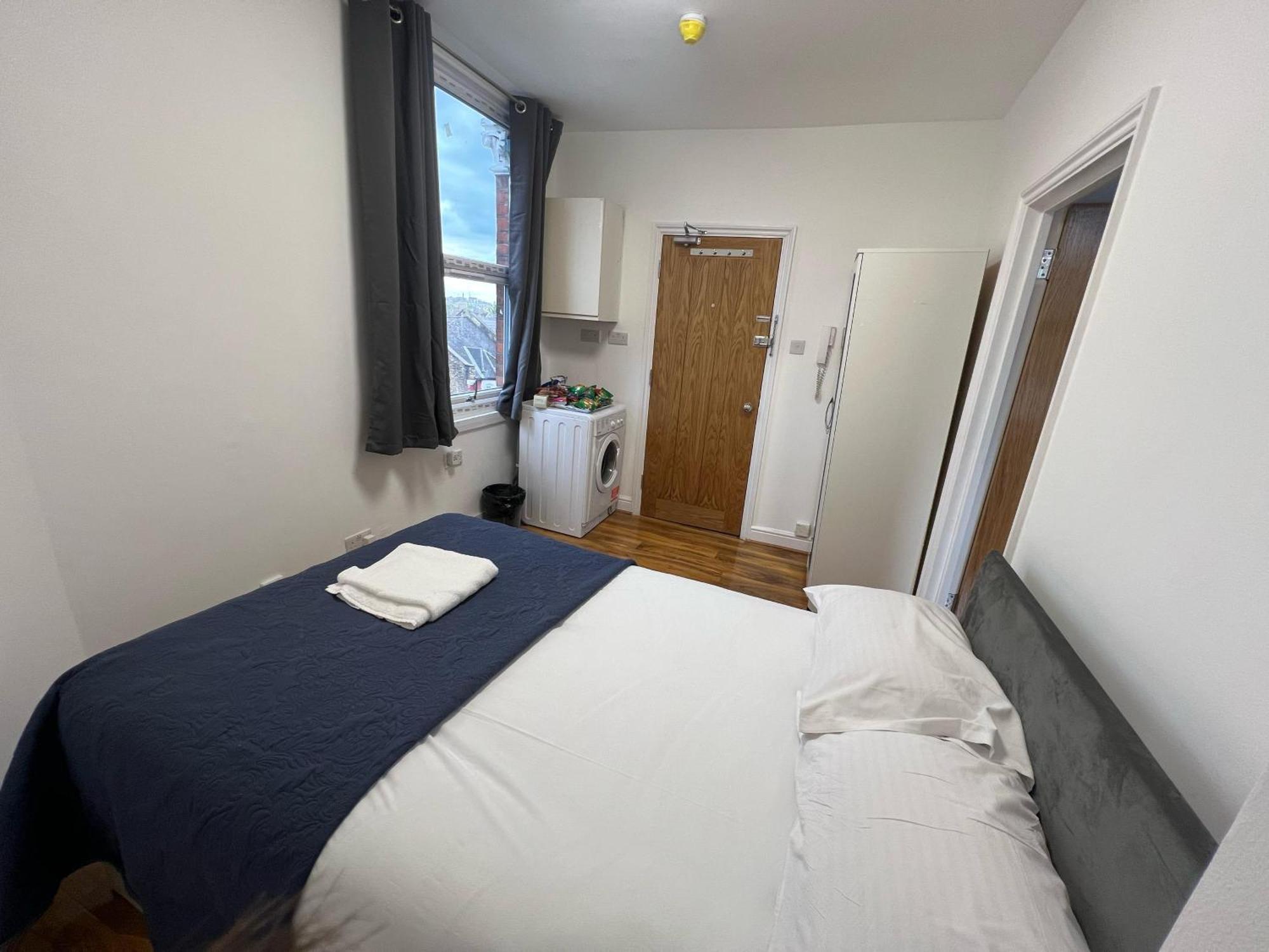 World Hotel