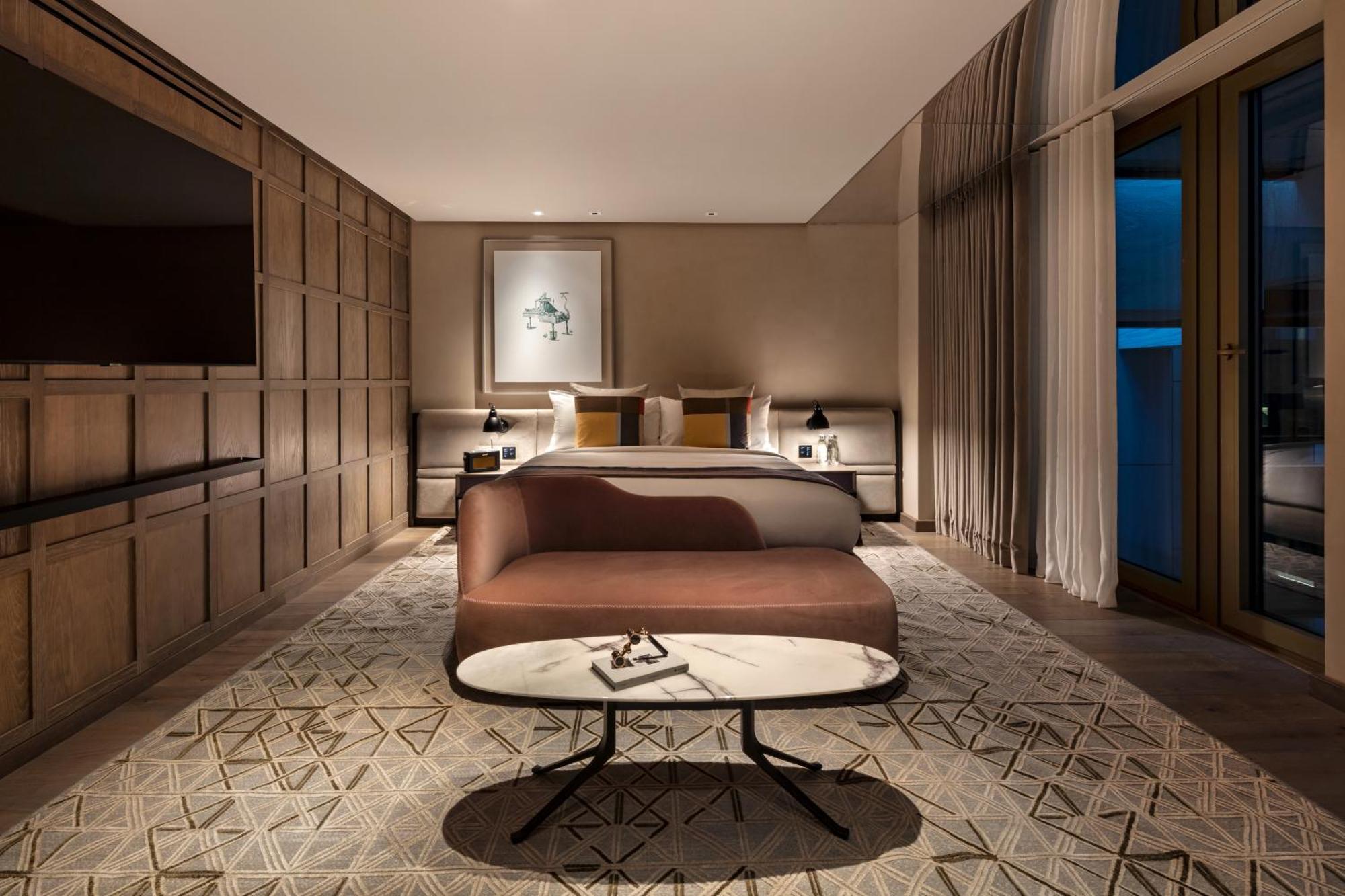 The Londoner Hotel 5*