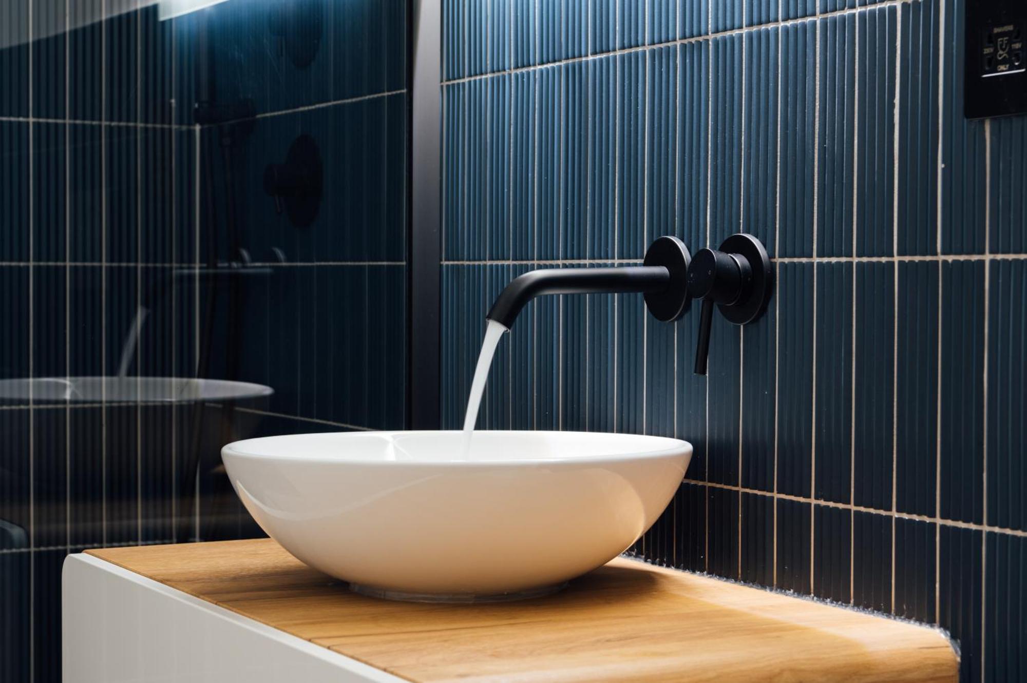 Luxurious & Modern In Honor Oak Apartment London