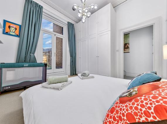 Portobello Large Snug Apartment *