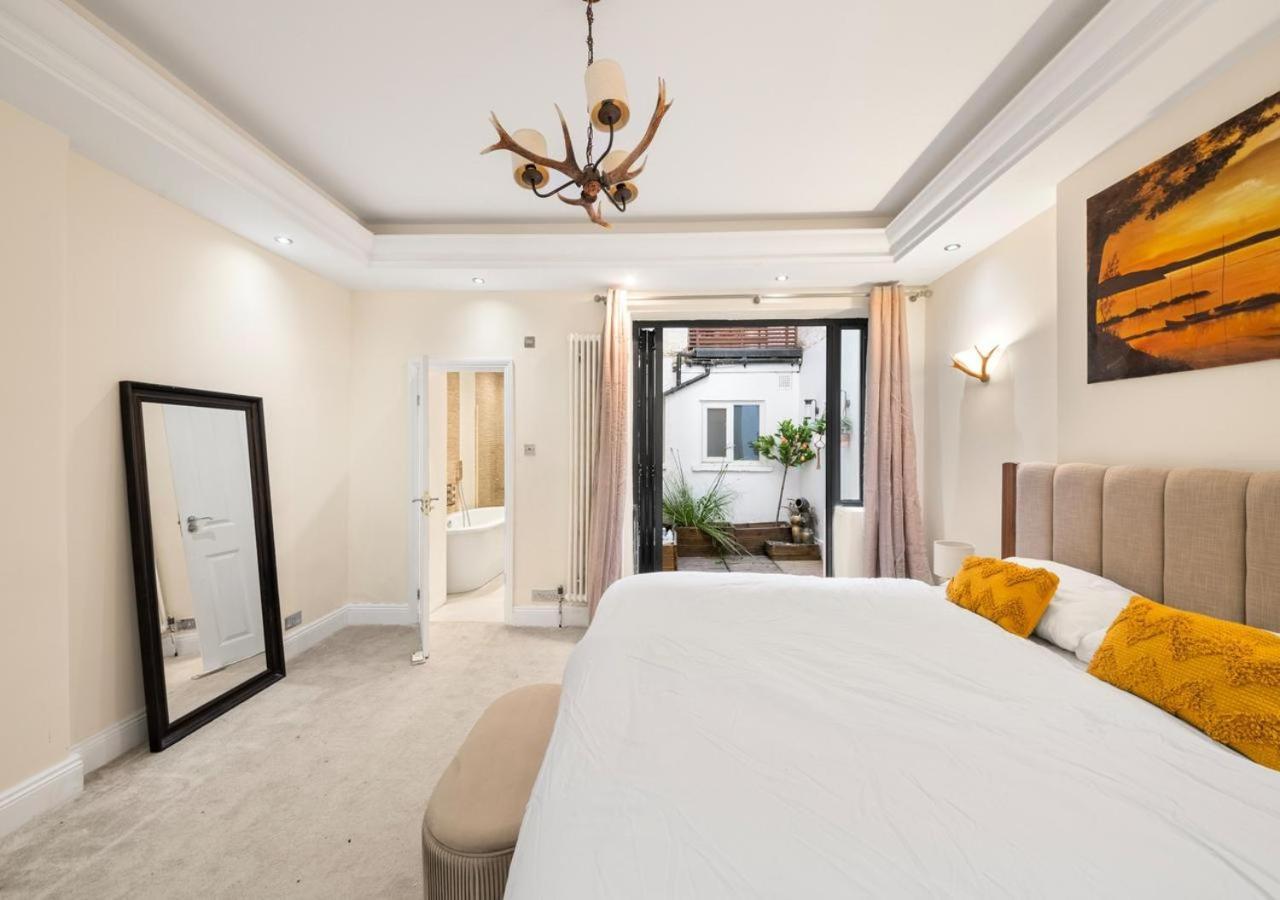 Sg, Knightsbridge With Garden Terrace By Harrods Apartment *