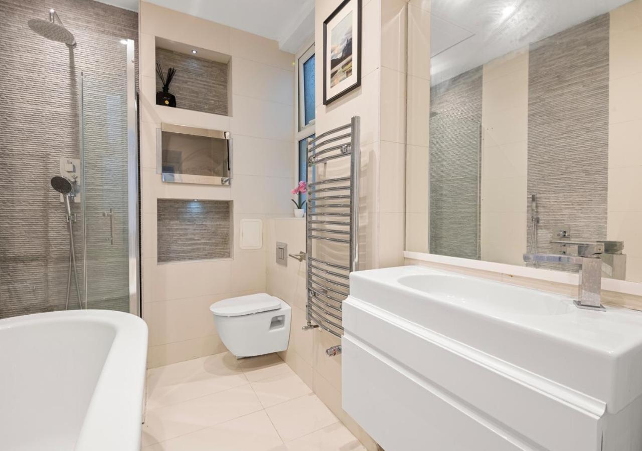 Sg, Knightsbridge With Garden Terrace By Harrods Apartment London