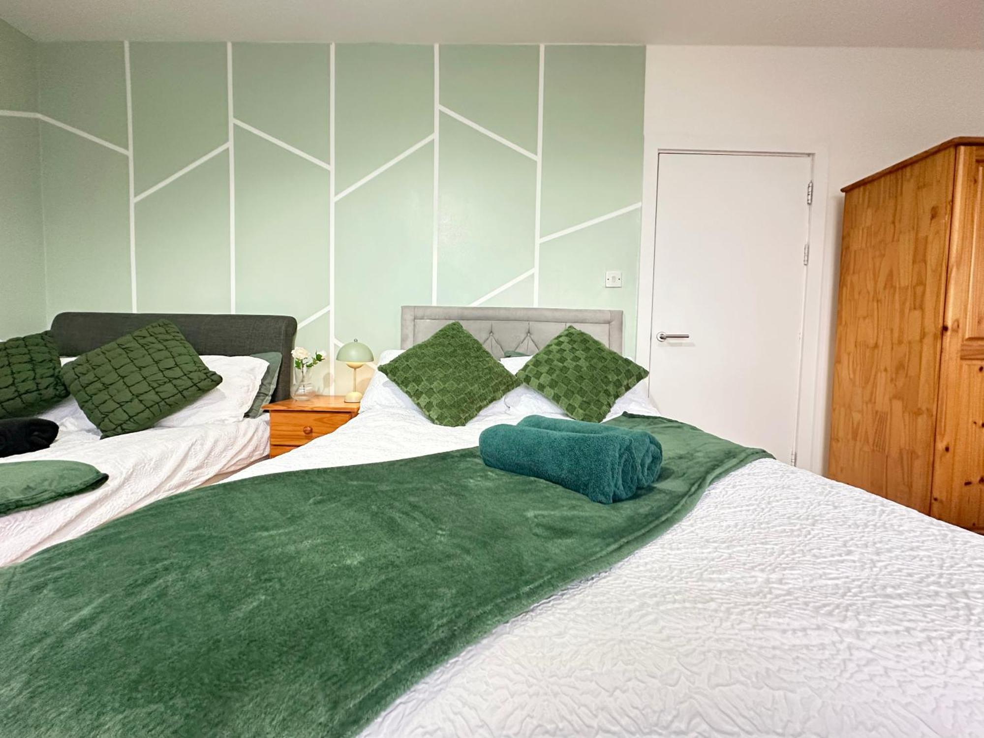Wembley Stadium Serviced 2, 12mins To Central Apartment