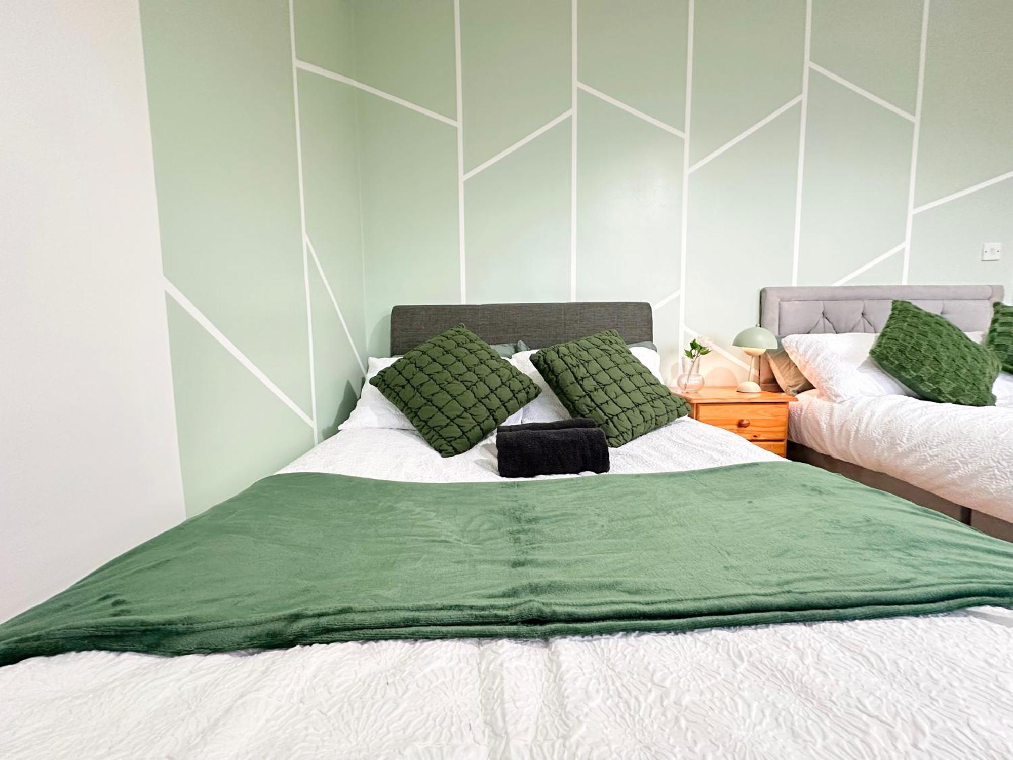 Wembley Stadium Serviced 2, 12mins To Central London