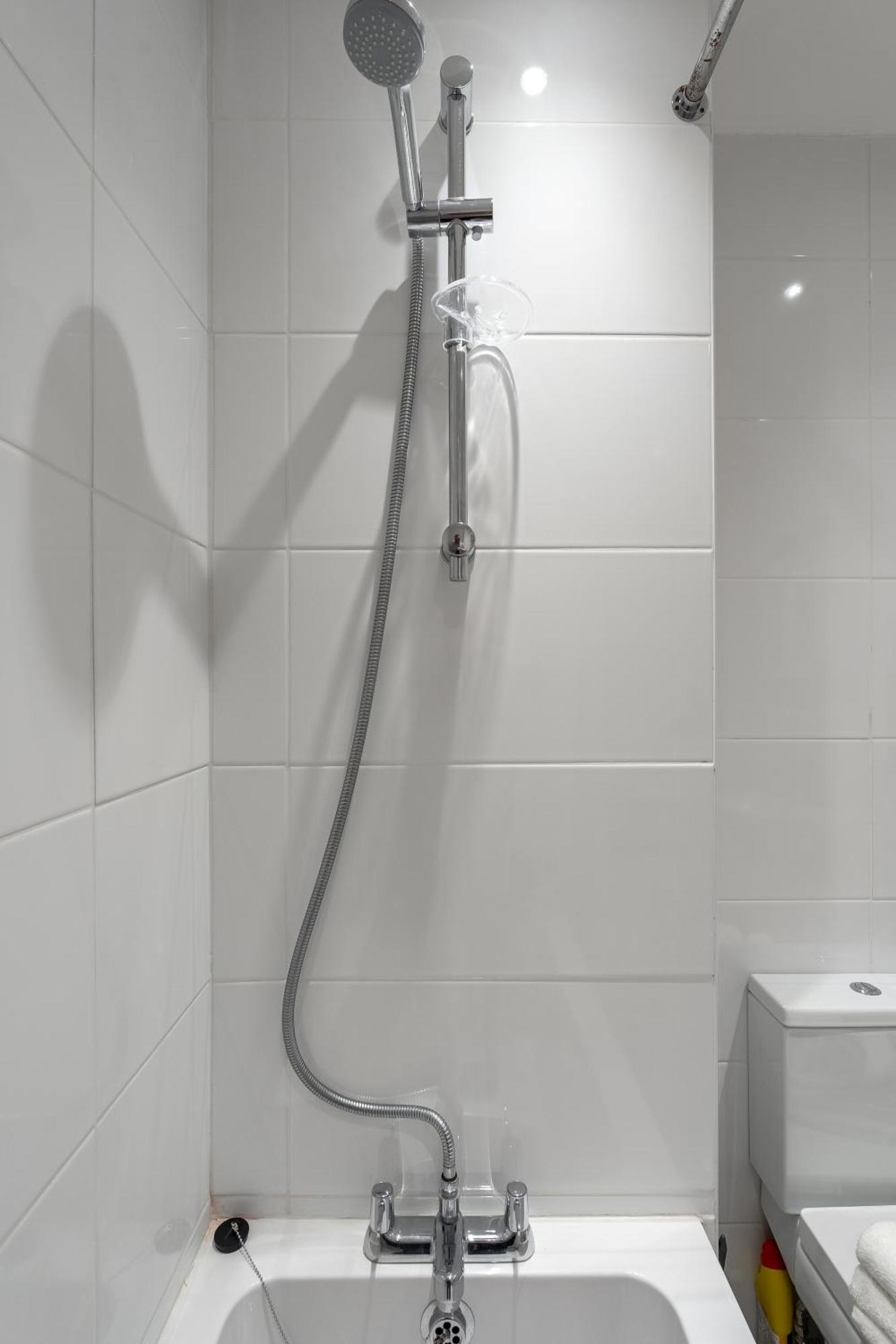 Apartamento Beautiful Flat Near - Entire Flat - Equipped Kitchen - Private Bathroom Londres