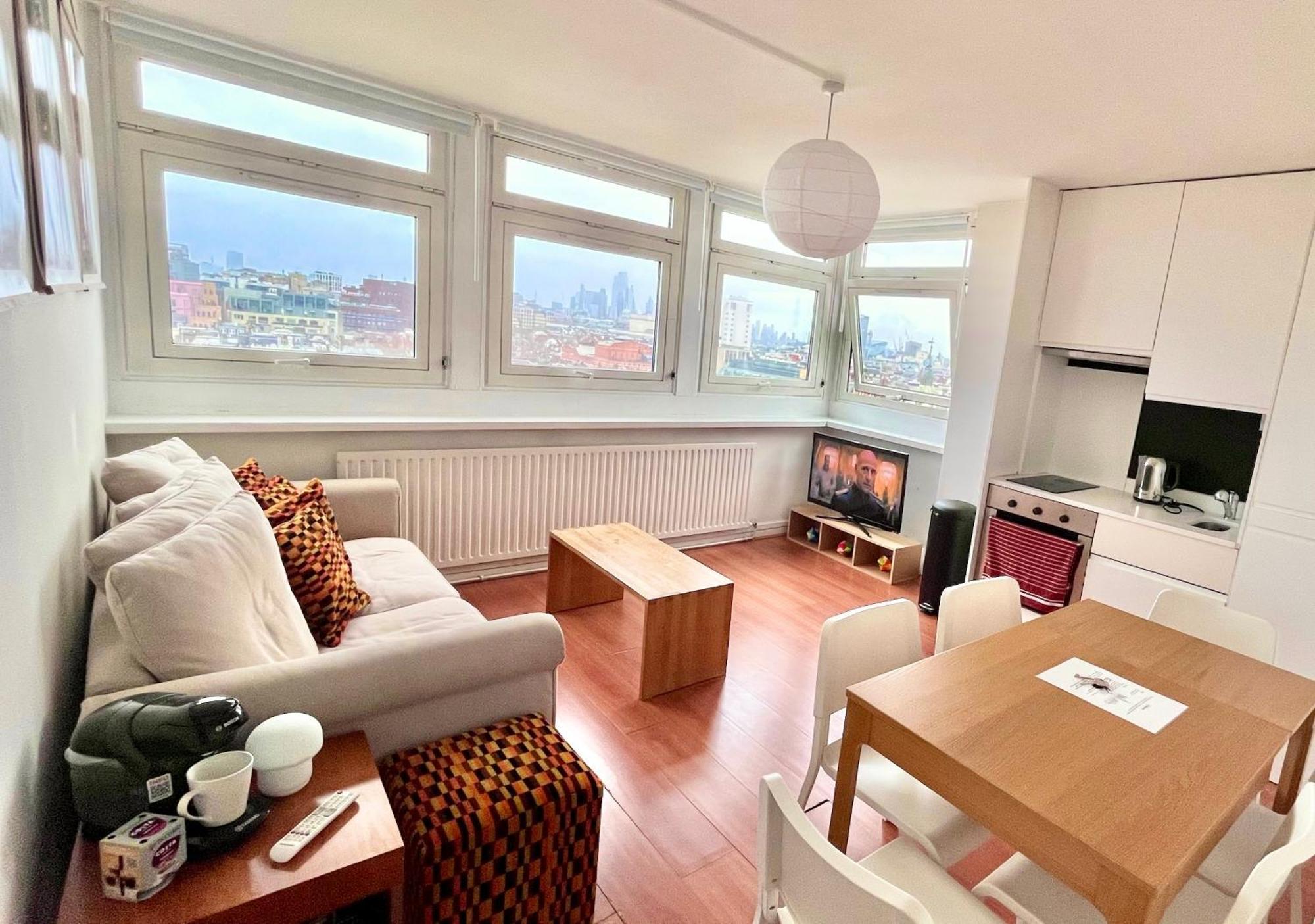Bright 2-bedroom In Soho High-rise With Skyline Views Appartement *